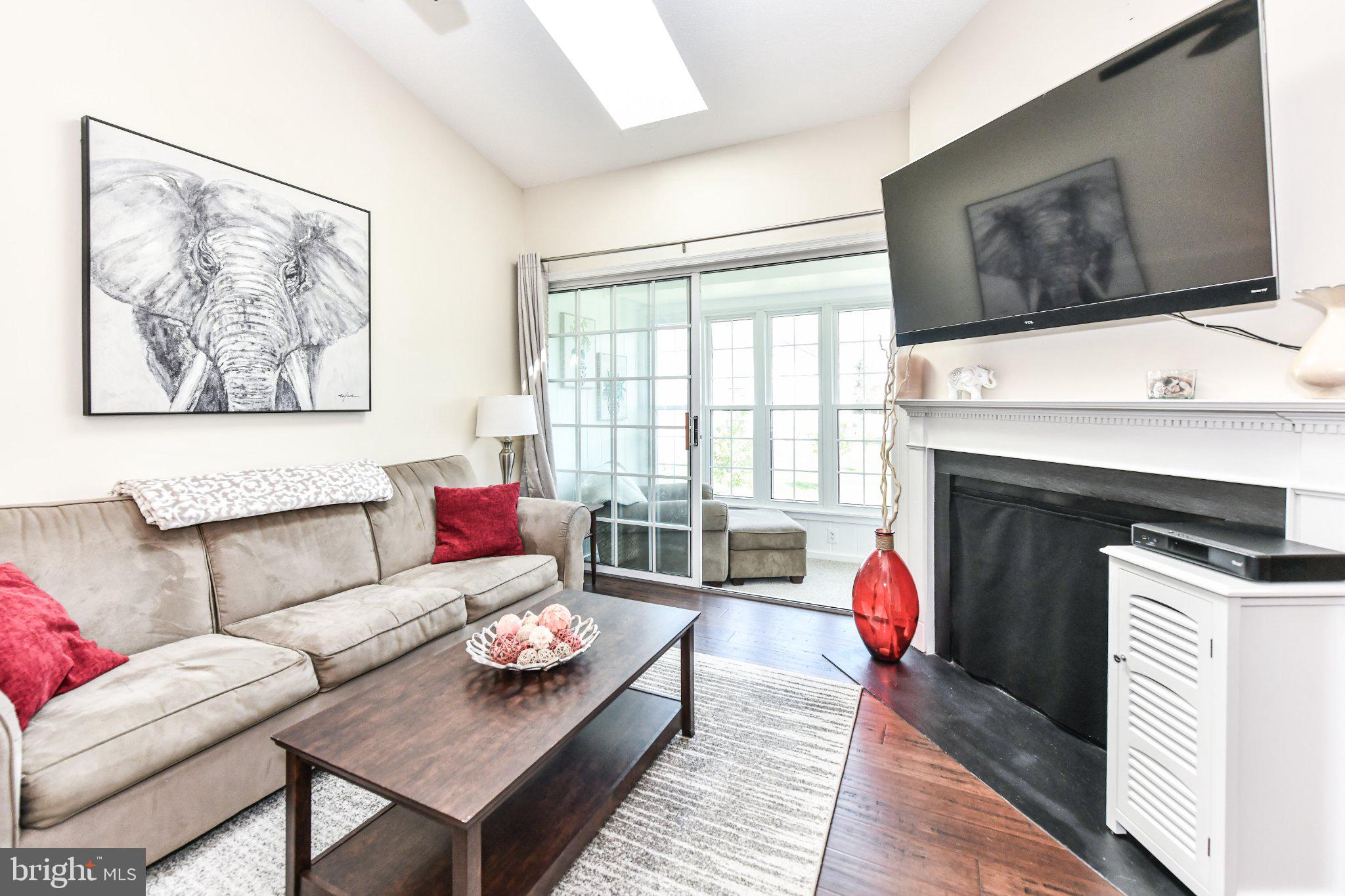 109 PROSPERITY AVENUE SE F