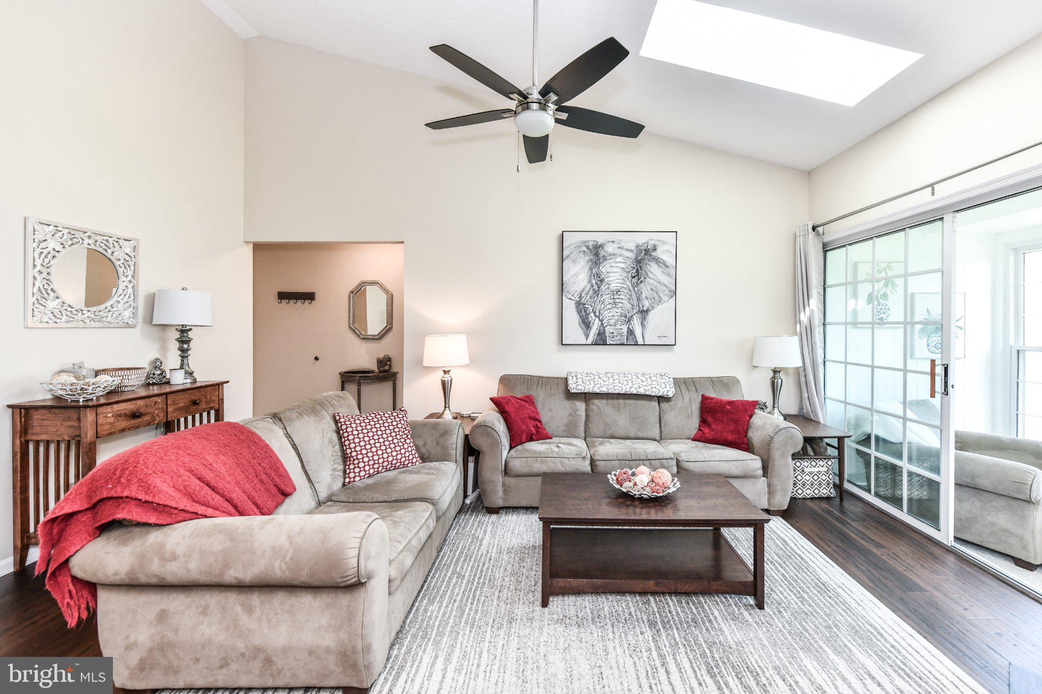 109 PROSPERITY AVENUE SE F