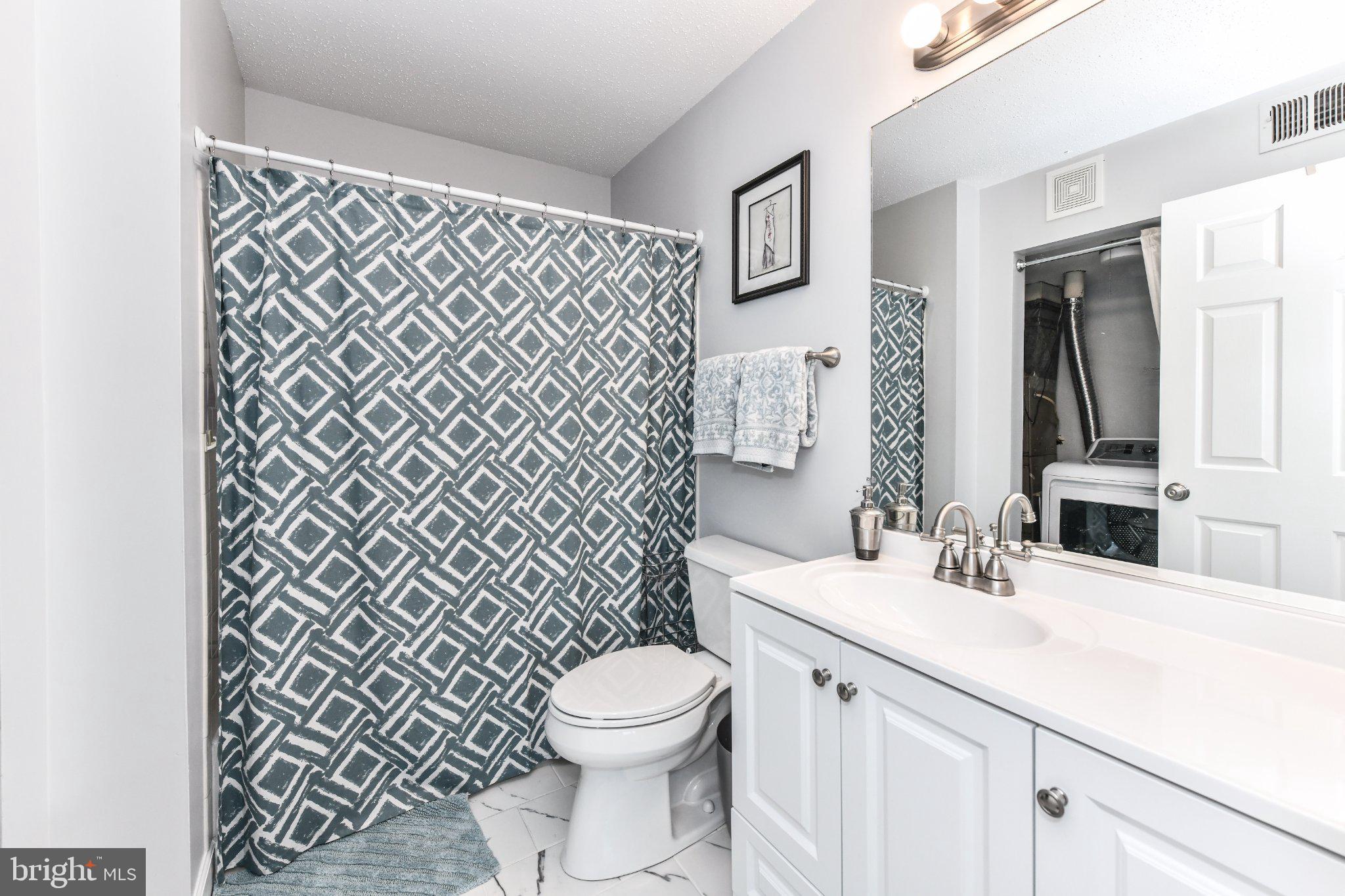 FOX CHAPEL AT TUDOR KNOLLS - Residential