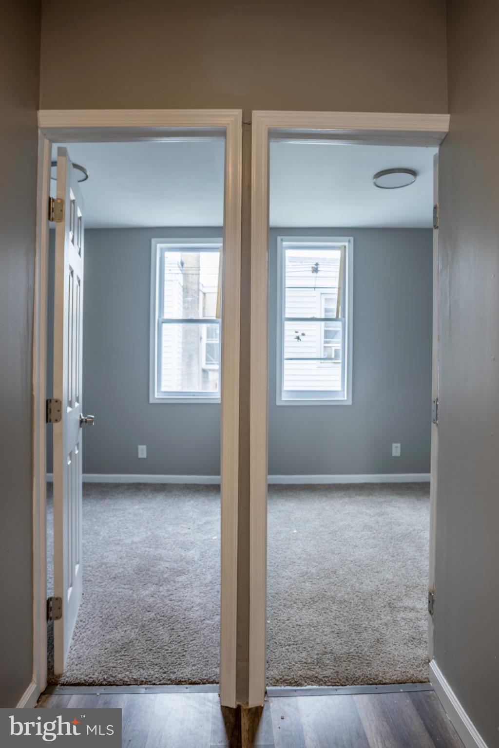 STRAWBERRY MANSION - Residential