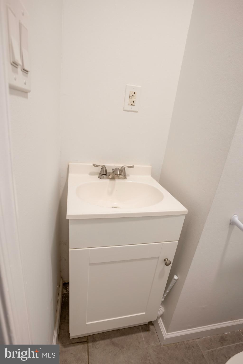 STRAWBERRY MANSION - Residential