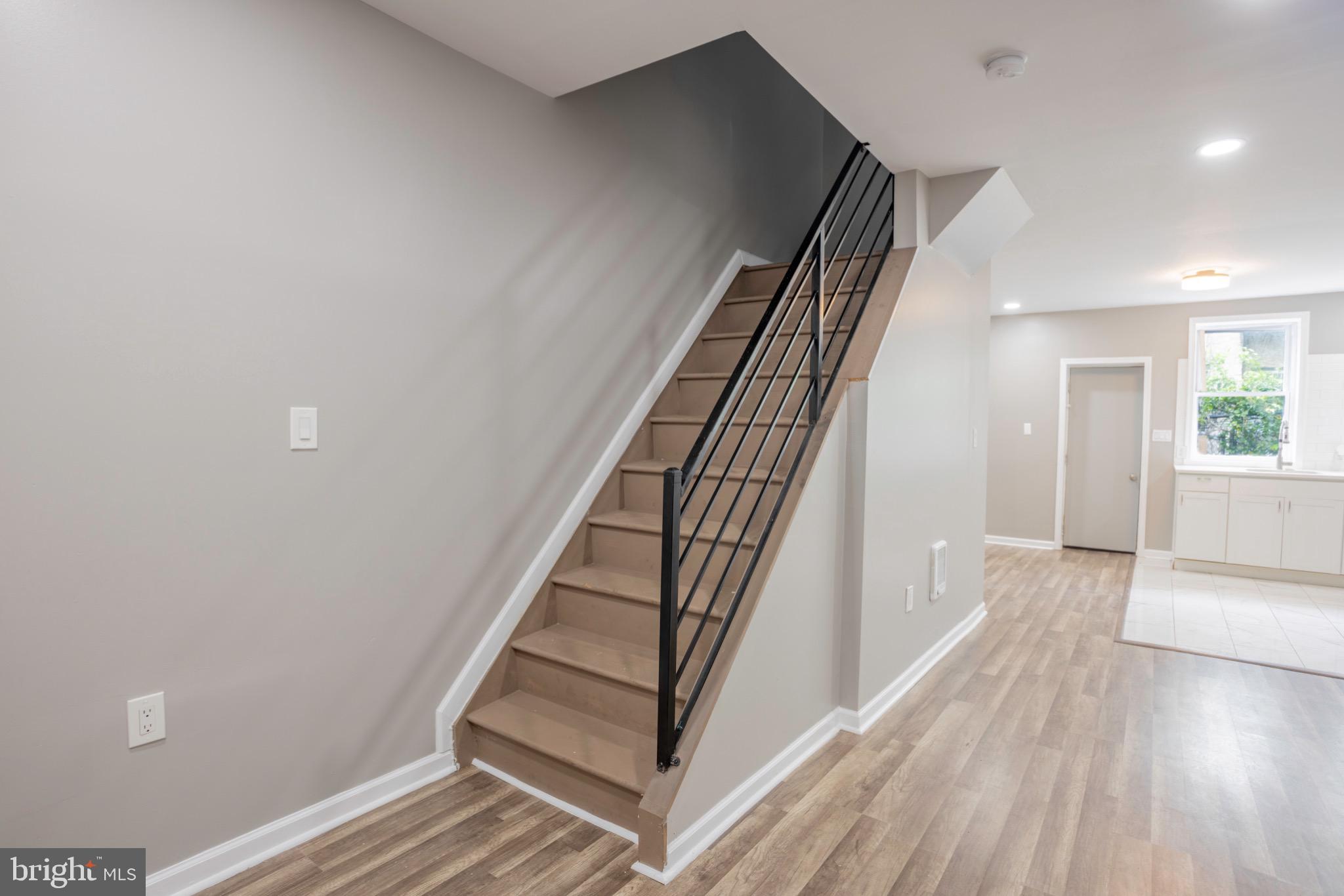 STRAWBERRY MANSION - Residential