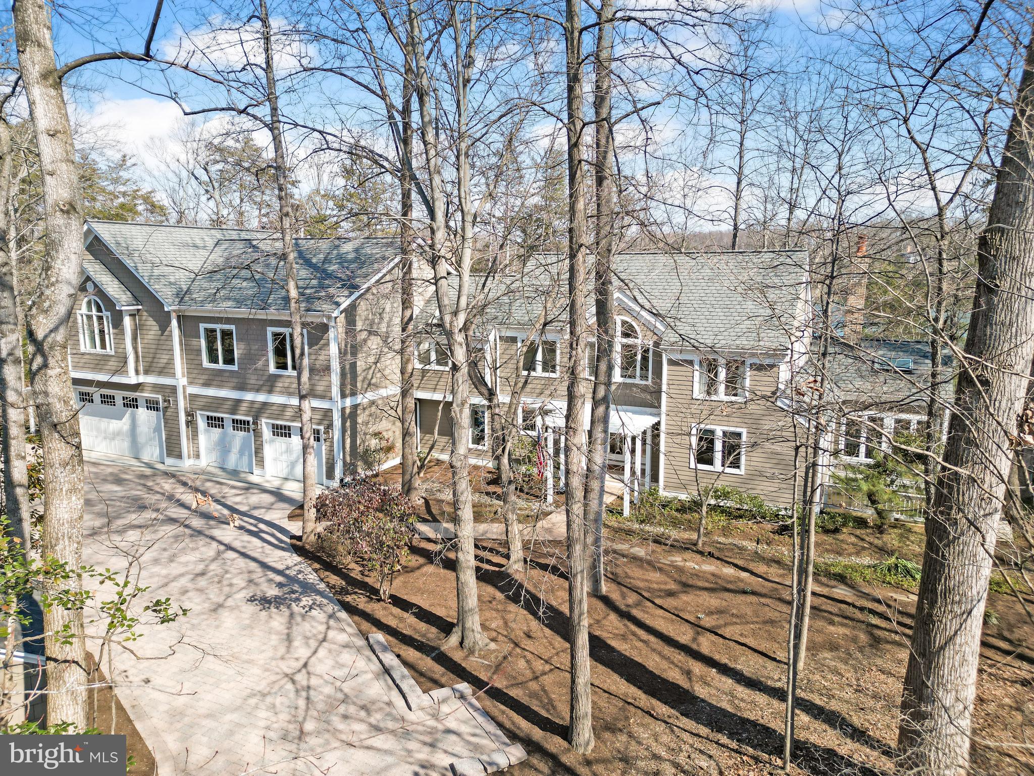 POPLAR POINT - Residential