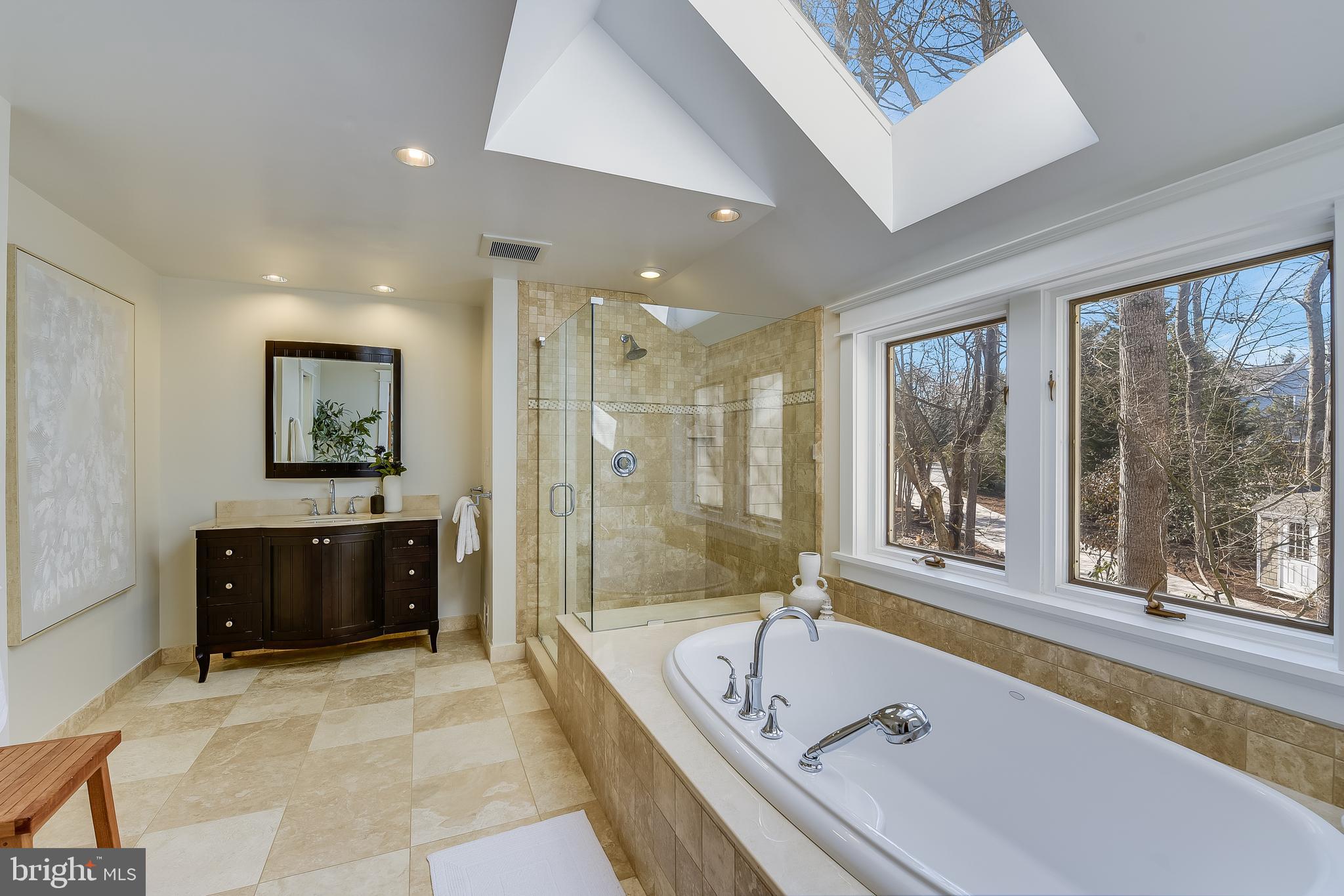 POPLAR POINT - Residential