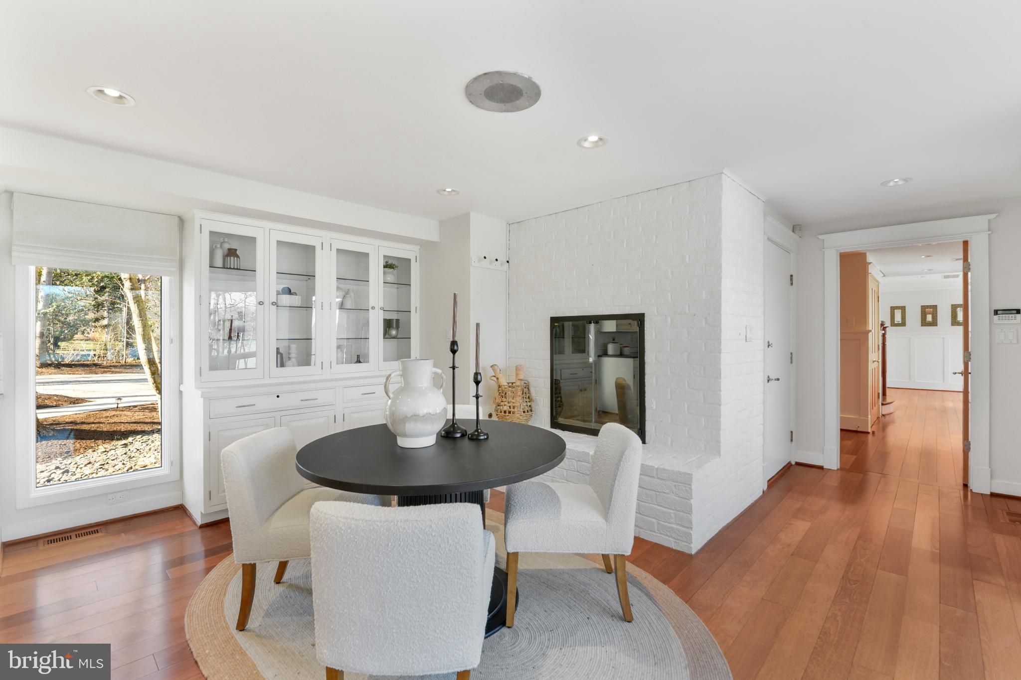 POPLAR POINT - Residential