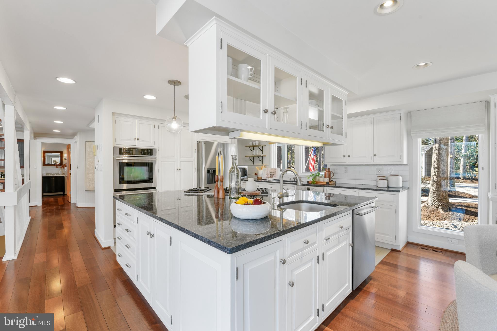 POPLAR POINT - Residential