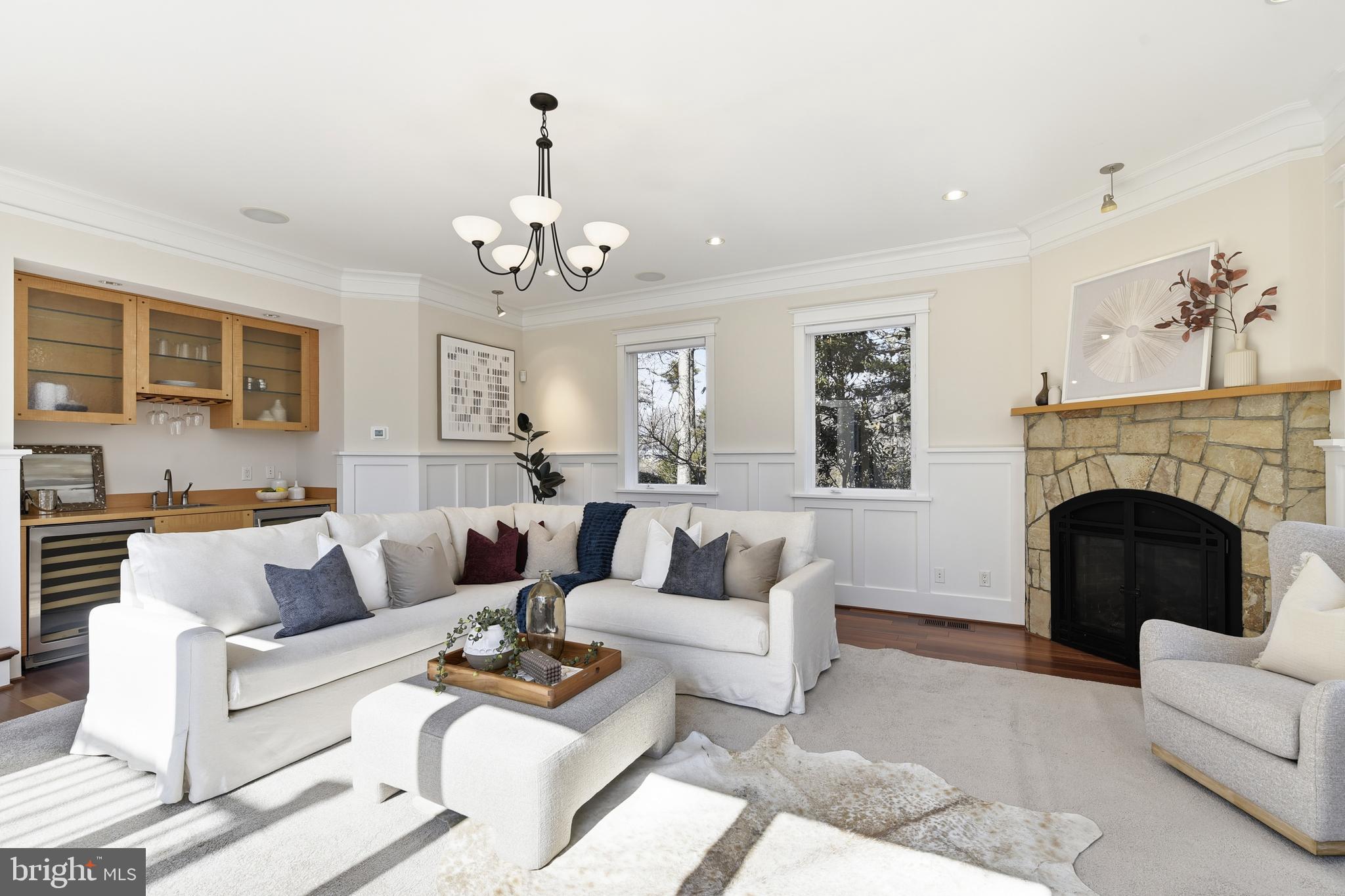 POPLAR POINT - Residential