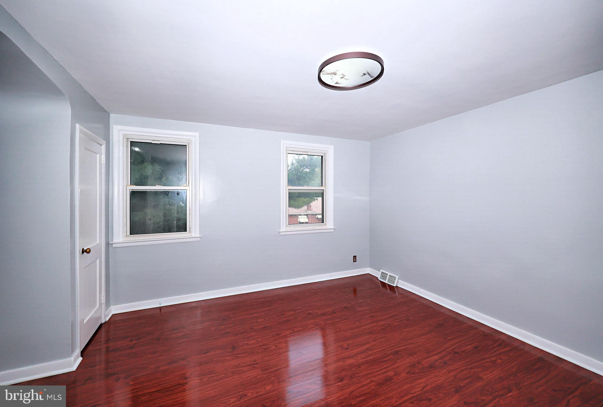 PHILADELPHIA (NORTHEAST) - Residential