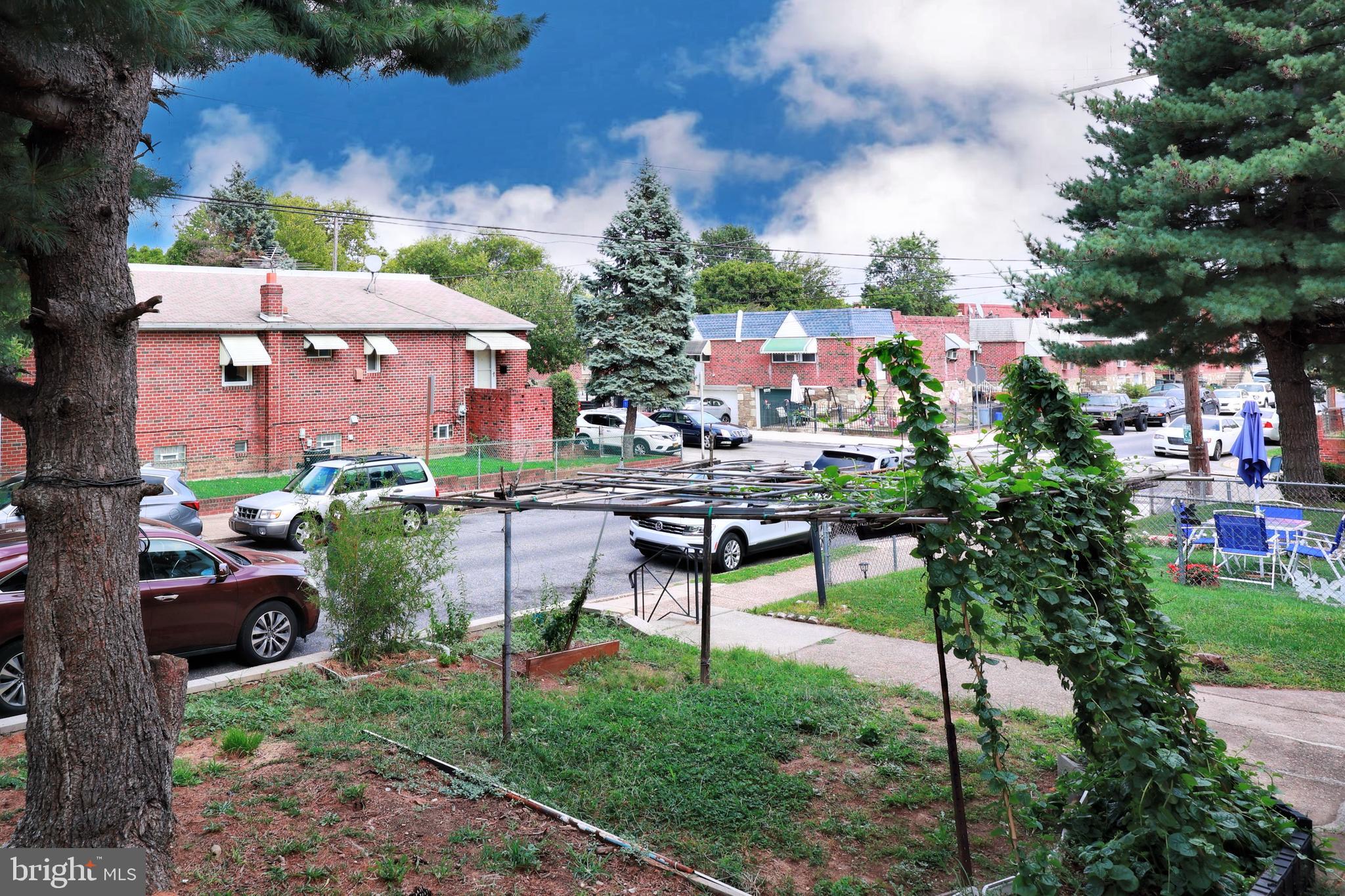 PHILADELPHIA (NORTHEAST) - Residential