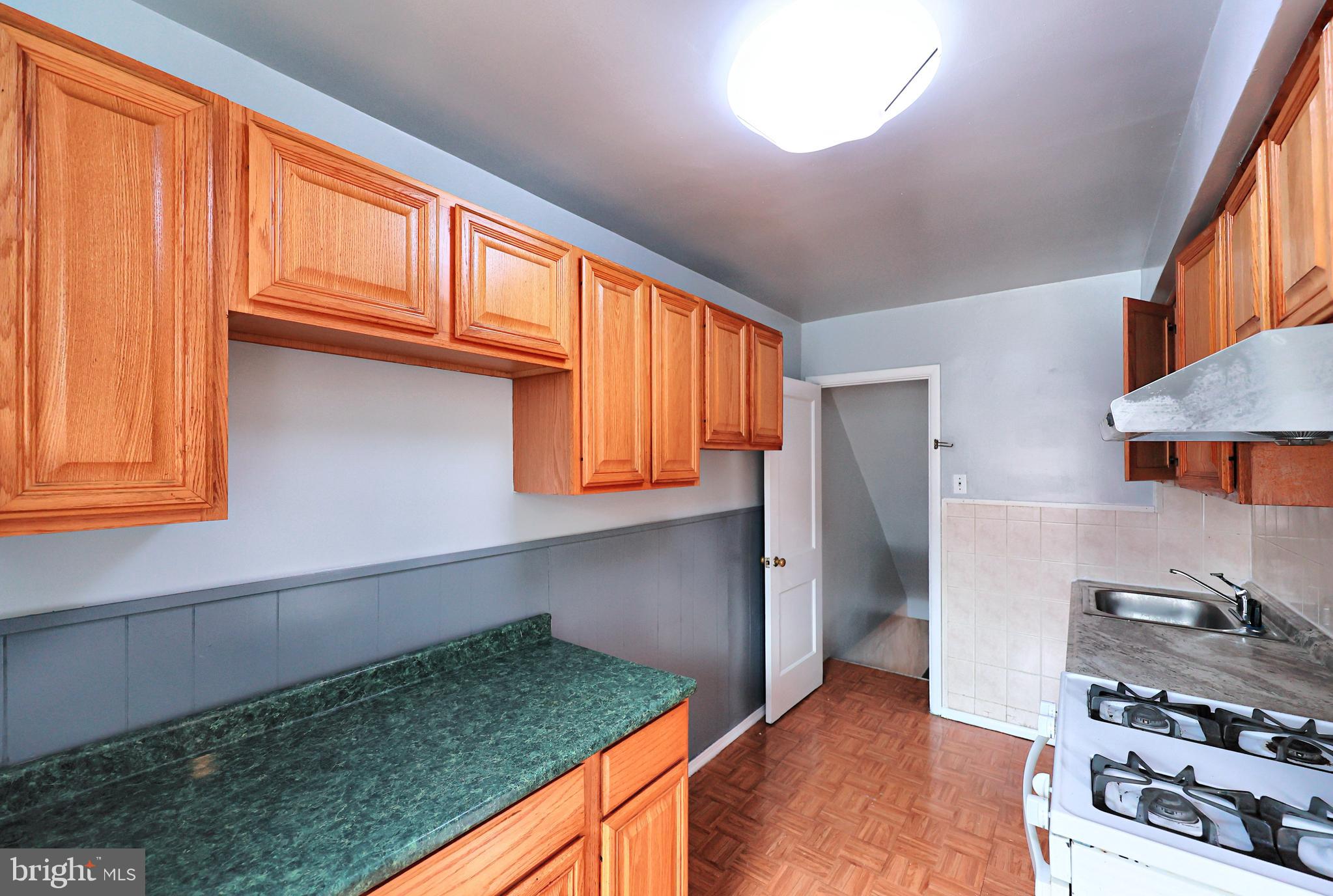 PHILADELPHIA (NORTHEAST) - Residential