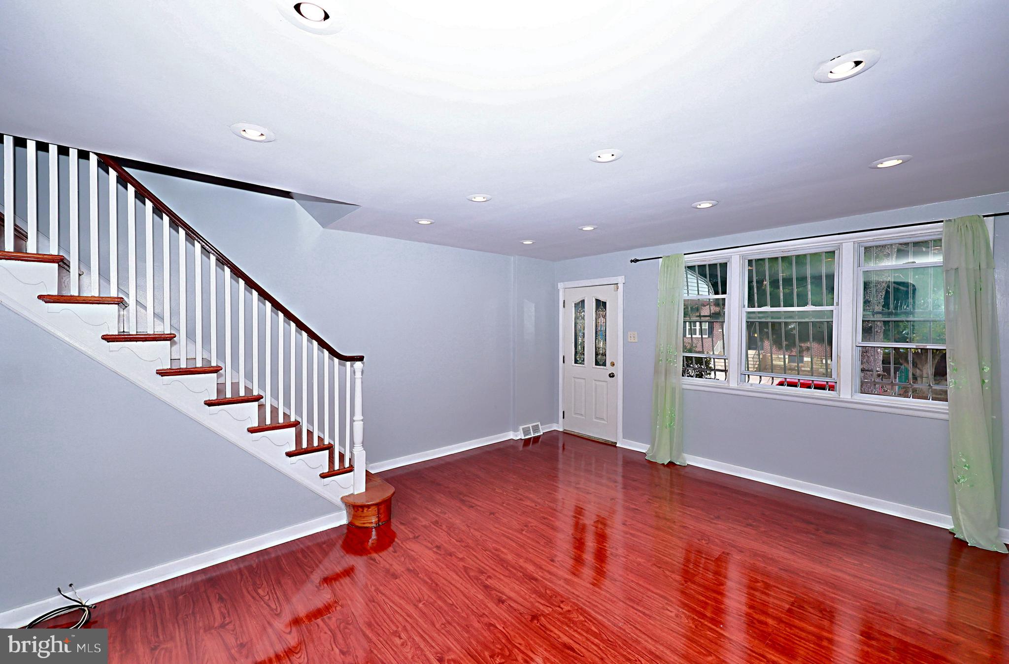 PHILADELPHIA (NORTHEAST) - Residential