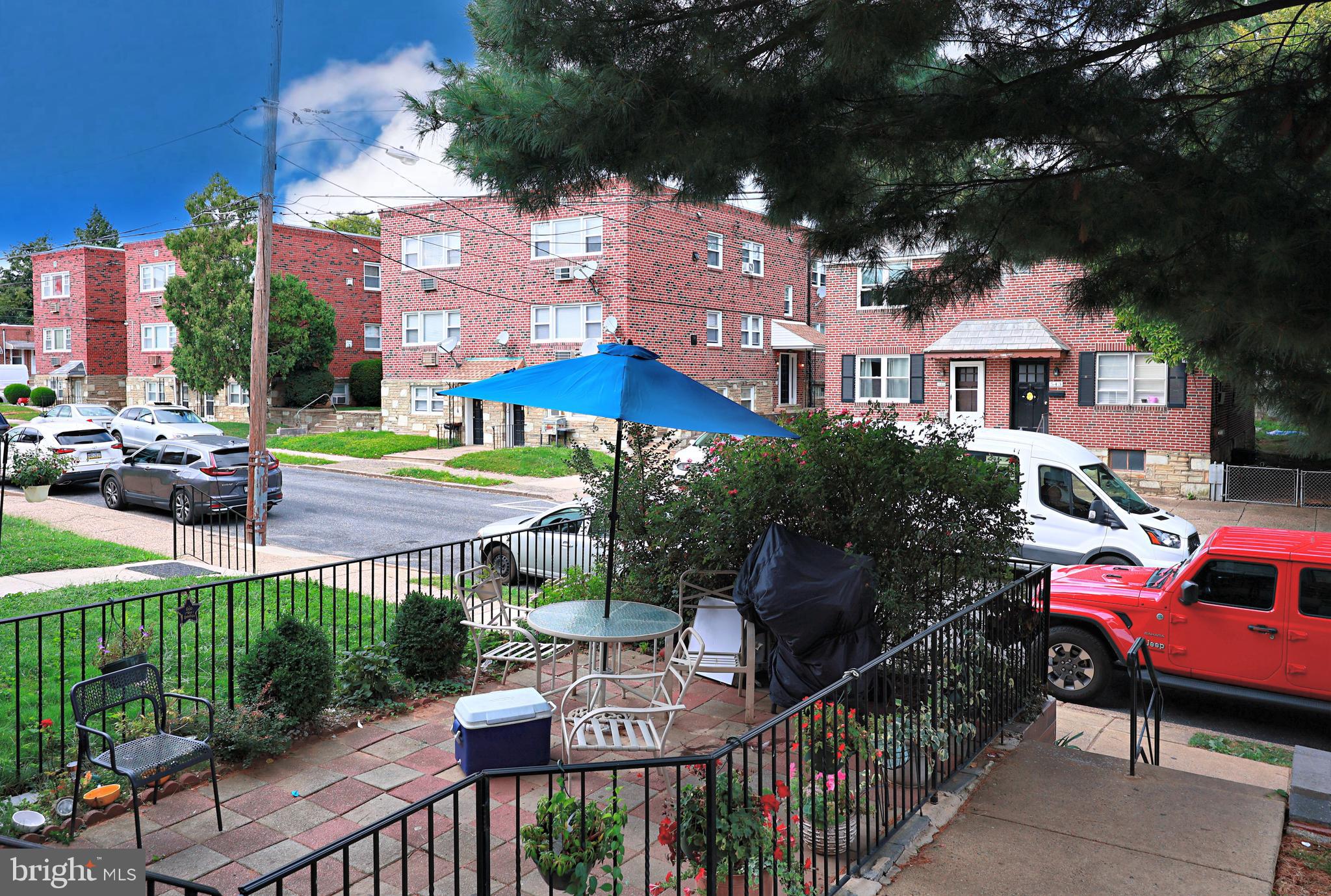 PHILADELPHIA (NORTHEAST) - Residential