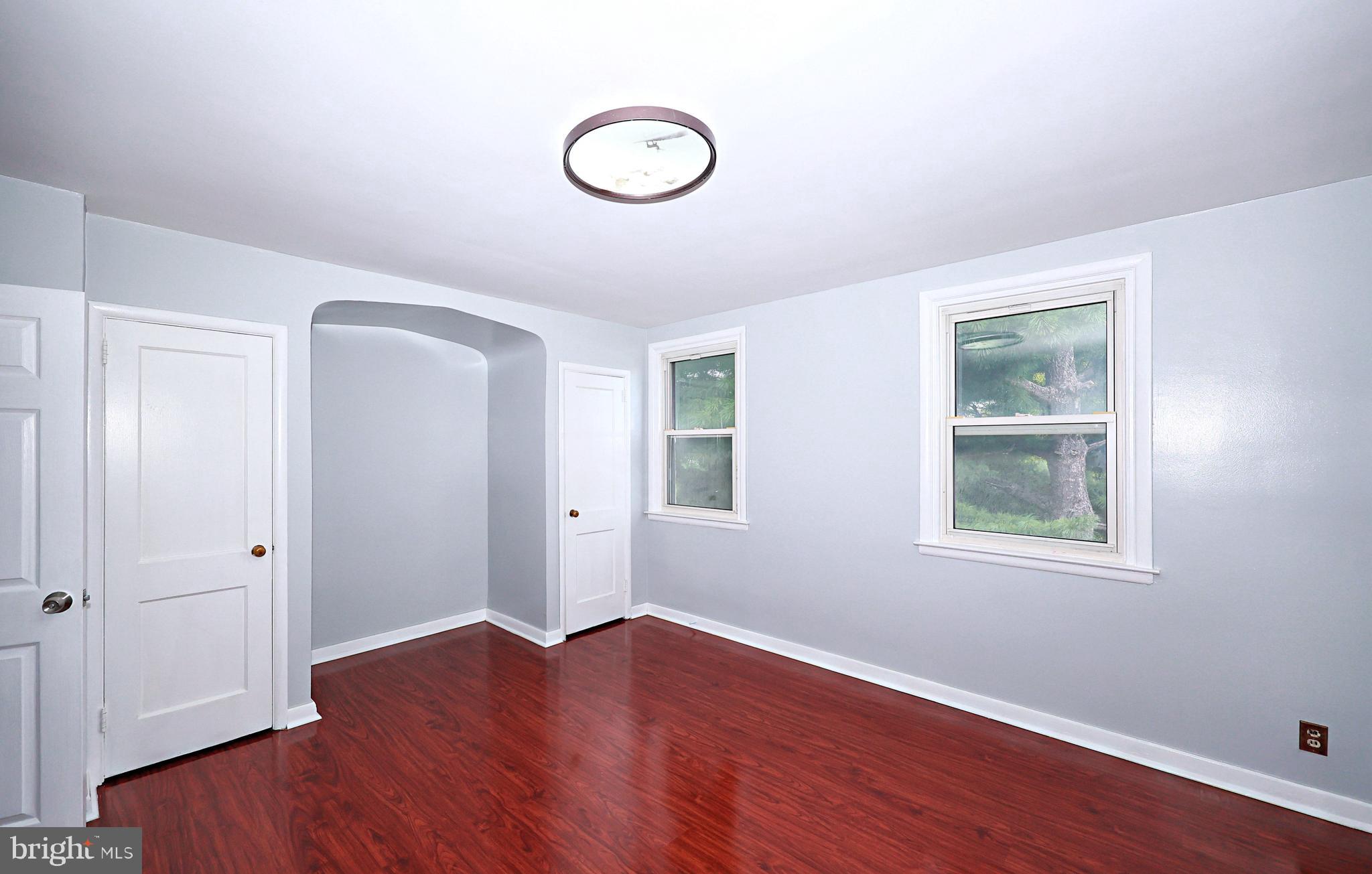 PHILADELPHIA (NORTHEAST) - Residential