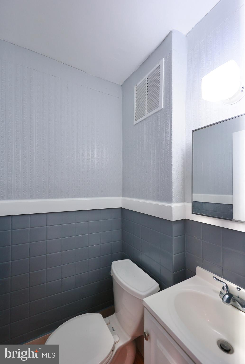 PHILADELPHIA (NORTHEAST) - Residential