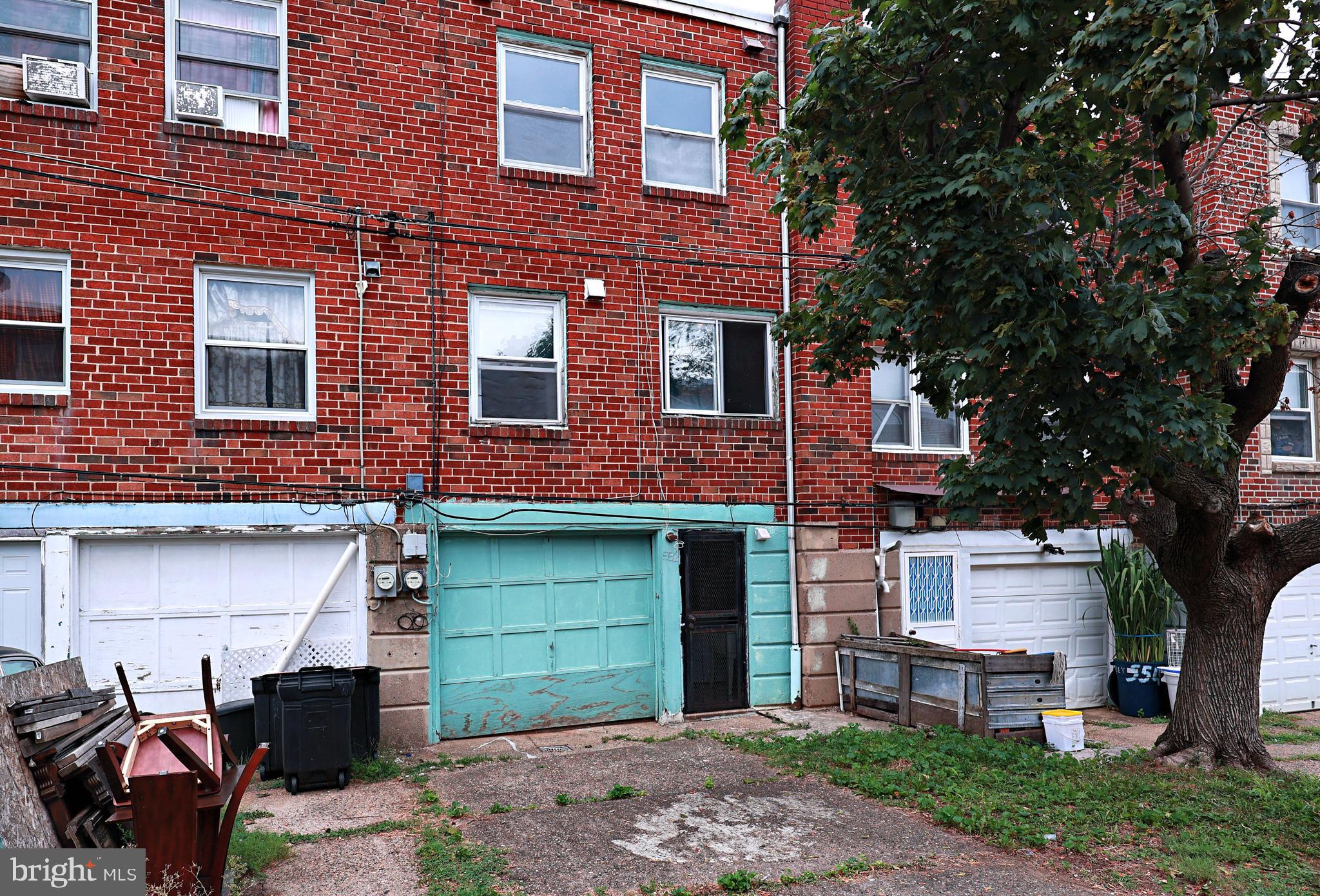 PHILADELPHIA (NORTHEAST) - Residential