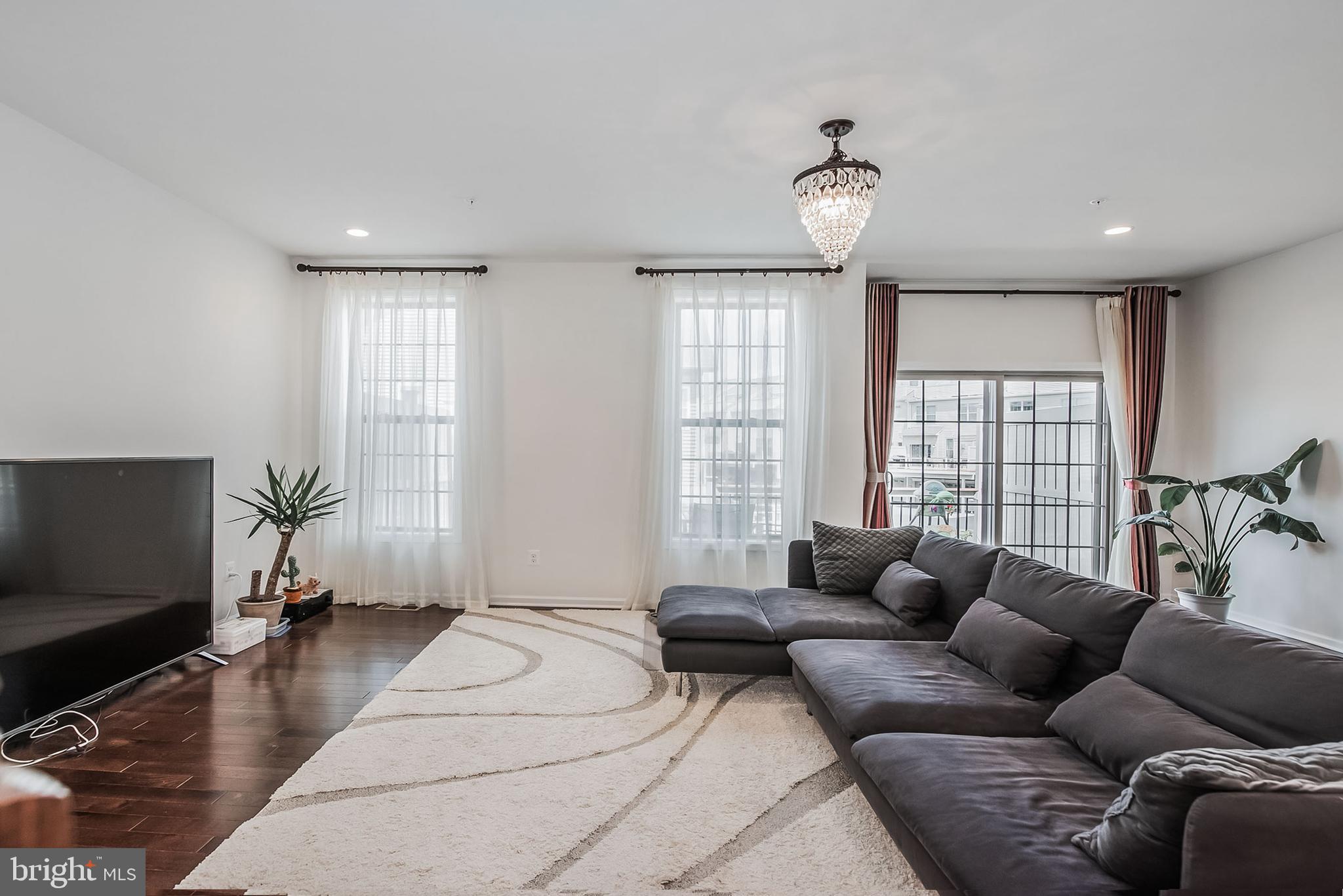 MOOREFIELD STATION - Residential