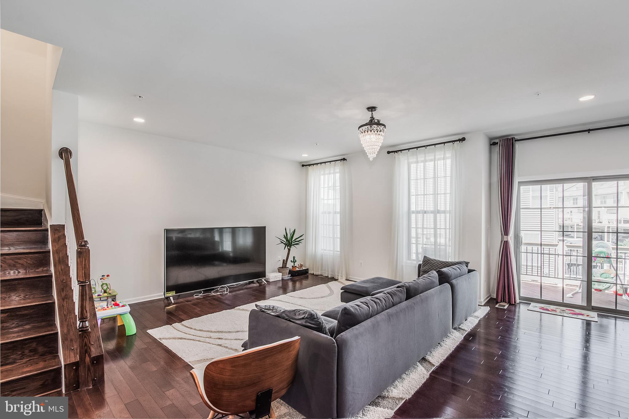 MOOREFIELD STATION - Residential