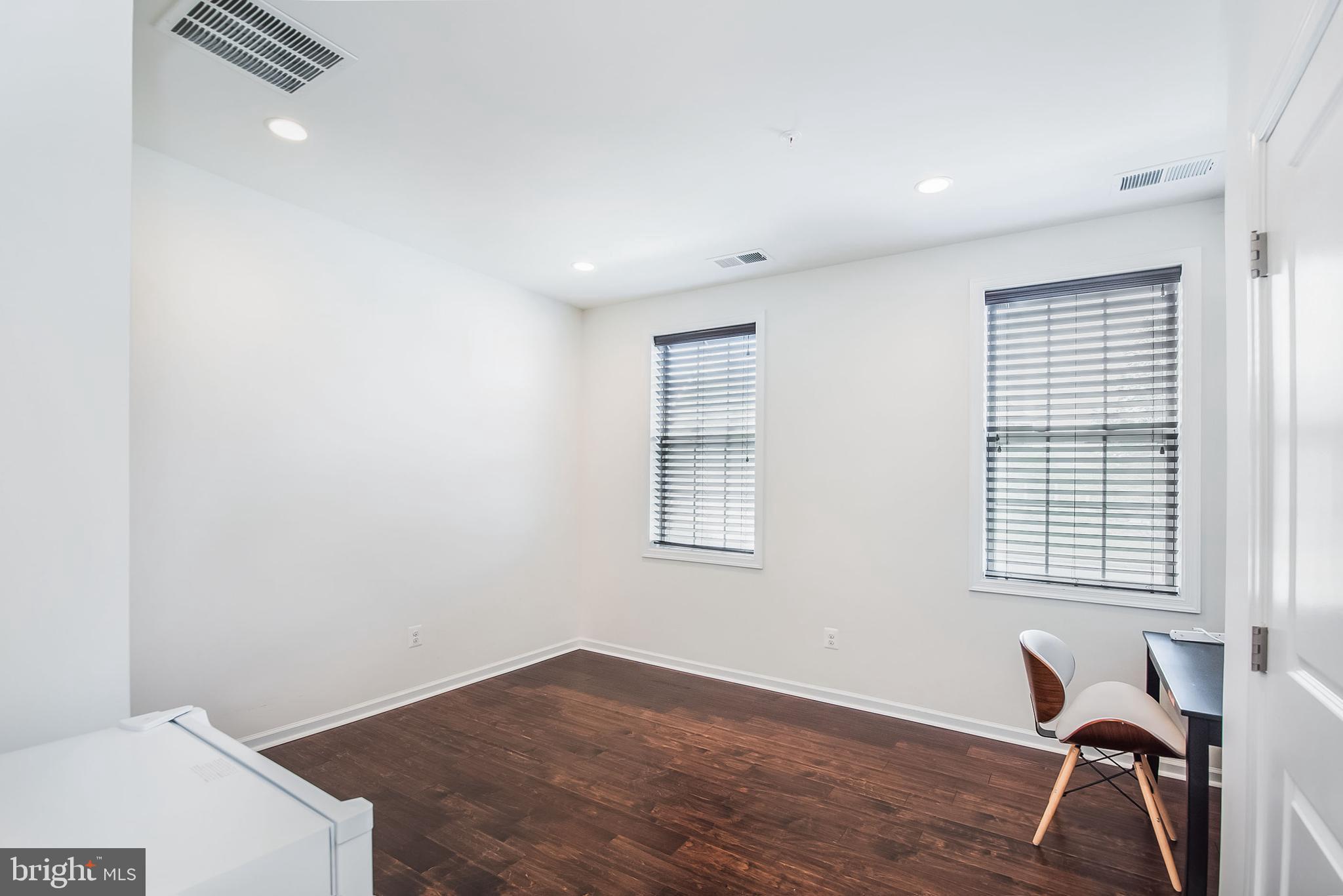 MOOREFIELD STATION - Residential