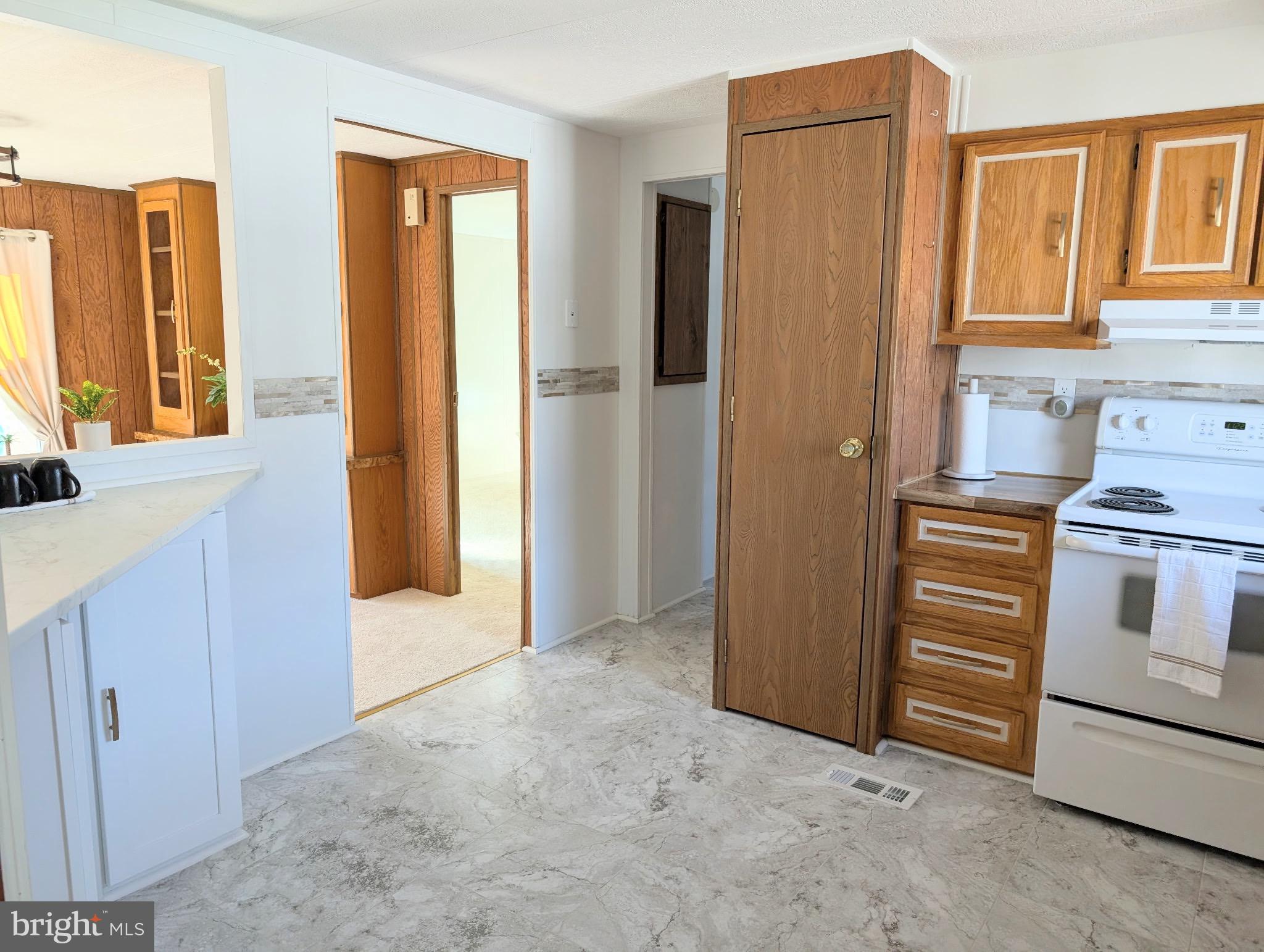 HYDE PARK - Residential