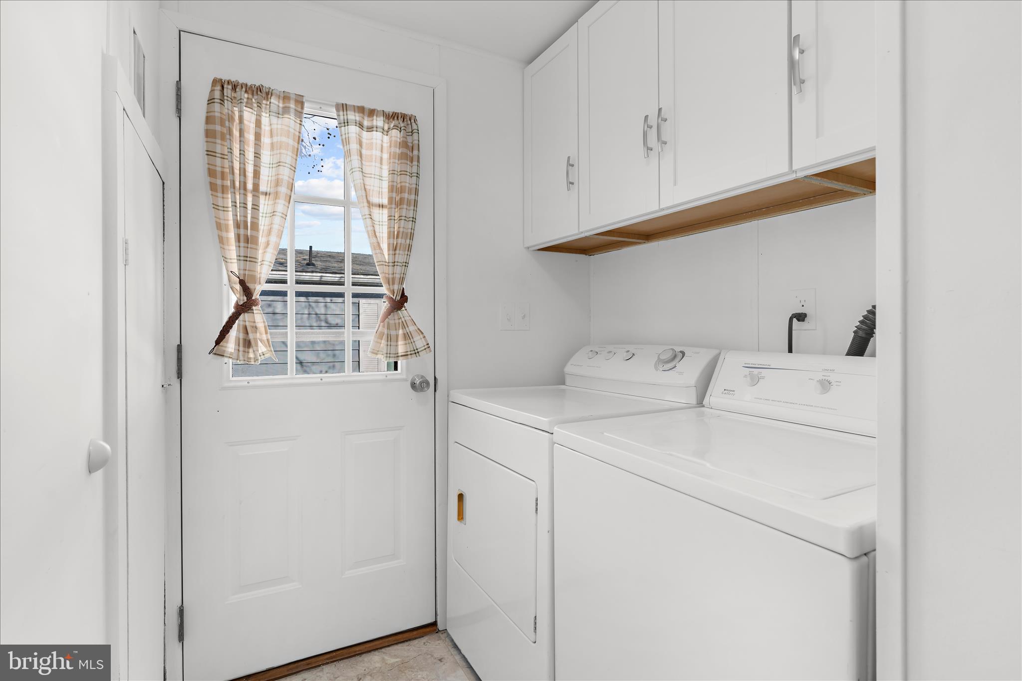 HYDE PARK - Residential