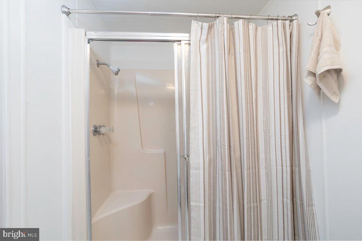 HYDE PARK - Residential