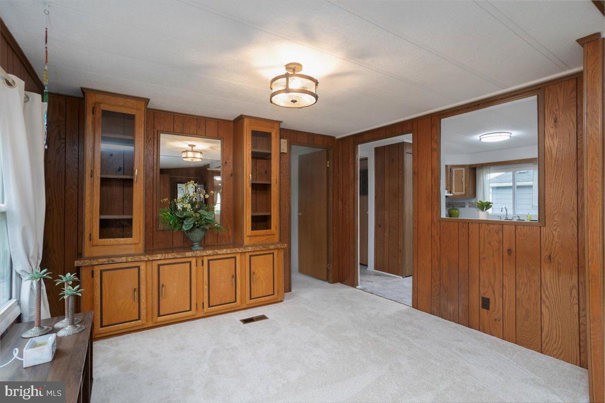 HYDE PARK - Residential