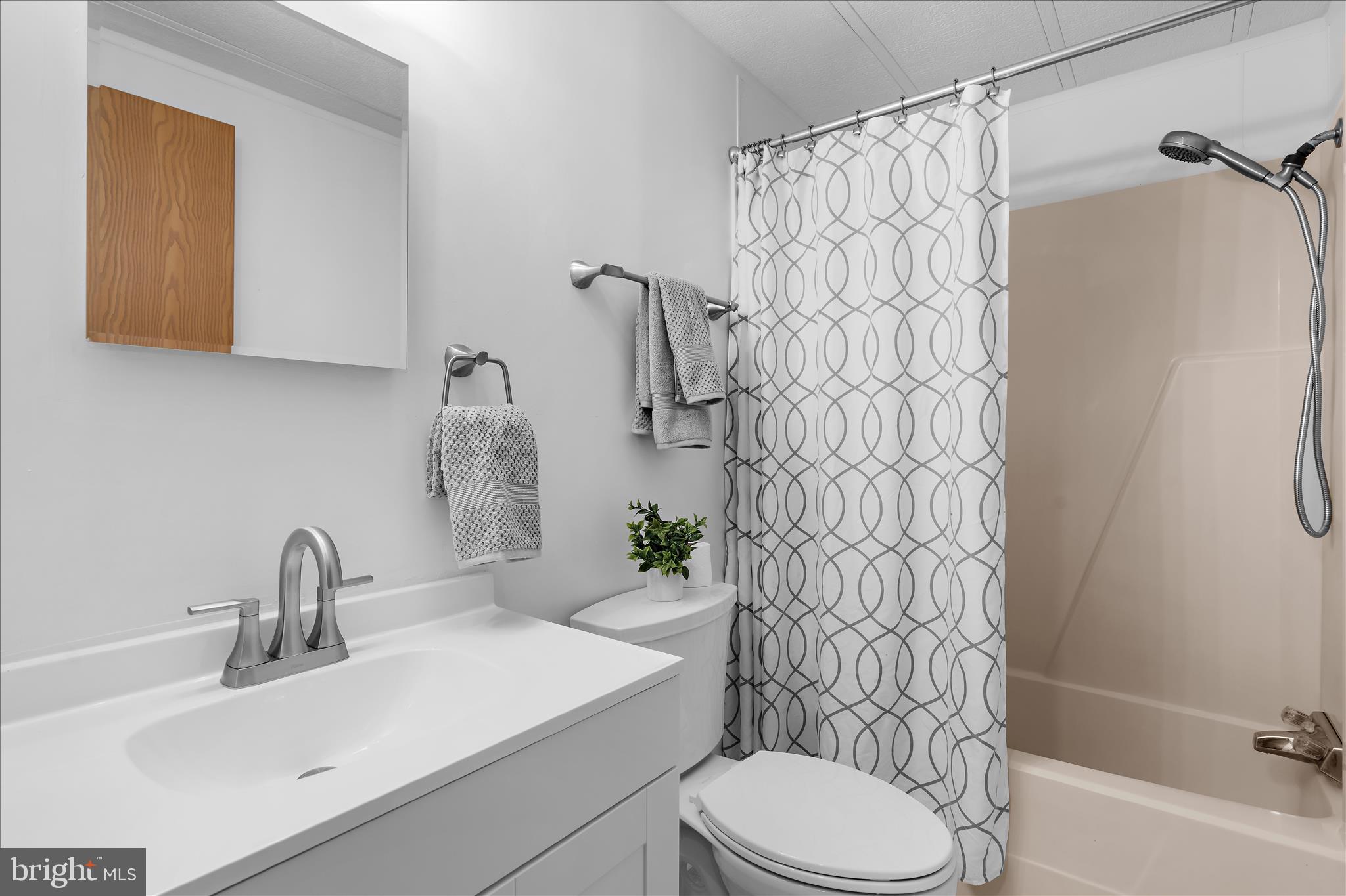 HYDE PARK - Residential