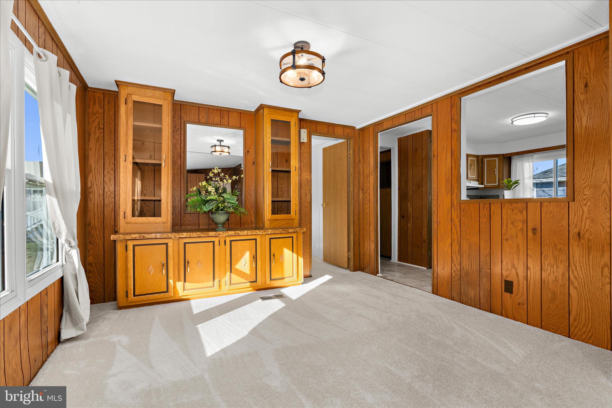 HYDE PARK - Residential