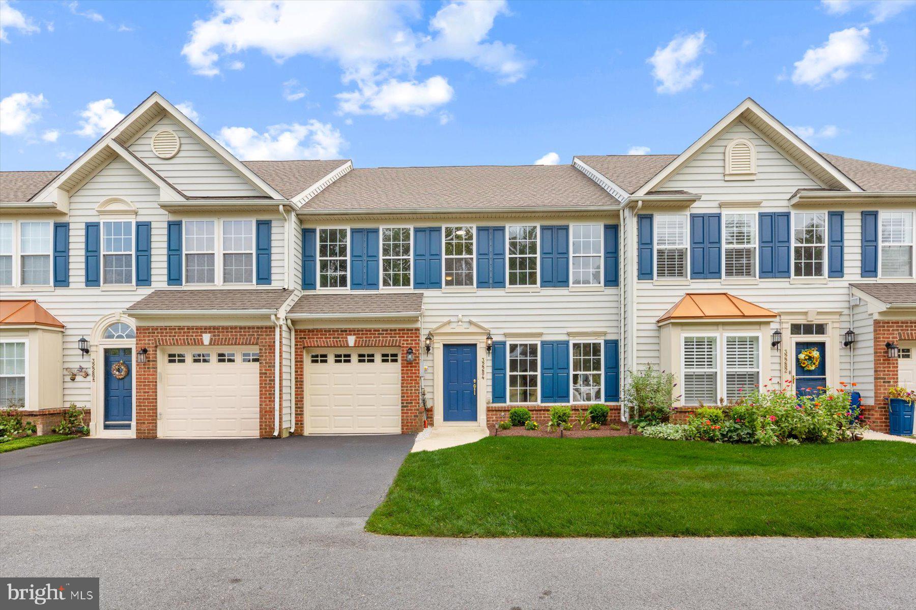 32284 PELICAN COURT