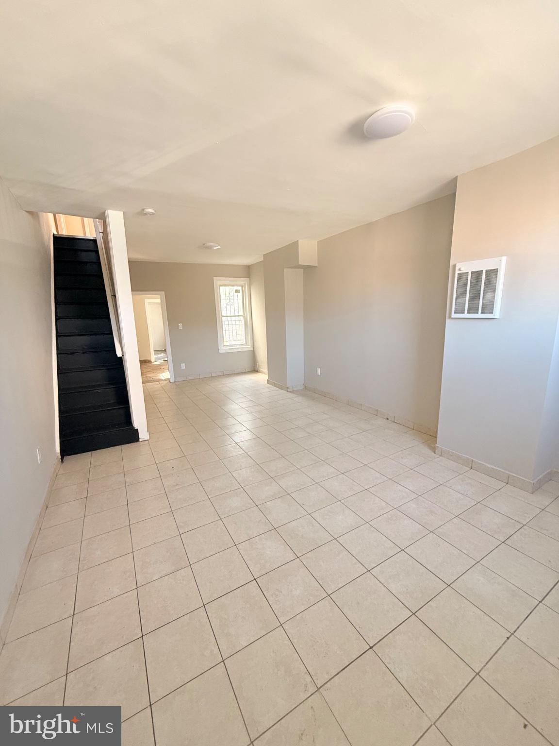 KENSINGTON - Residential