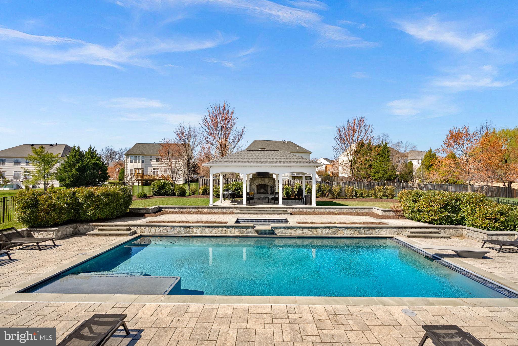 BELLE TERRA - Residential