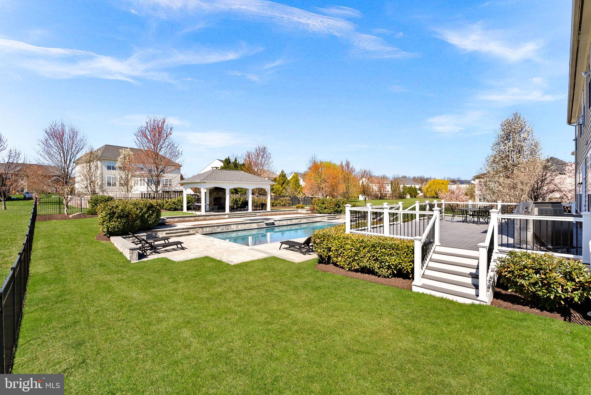 BELLE TERRA - Residential