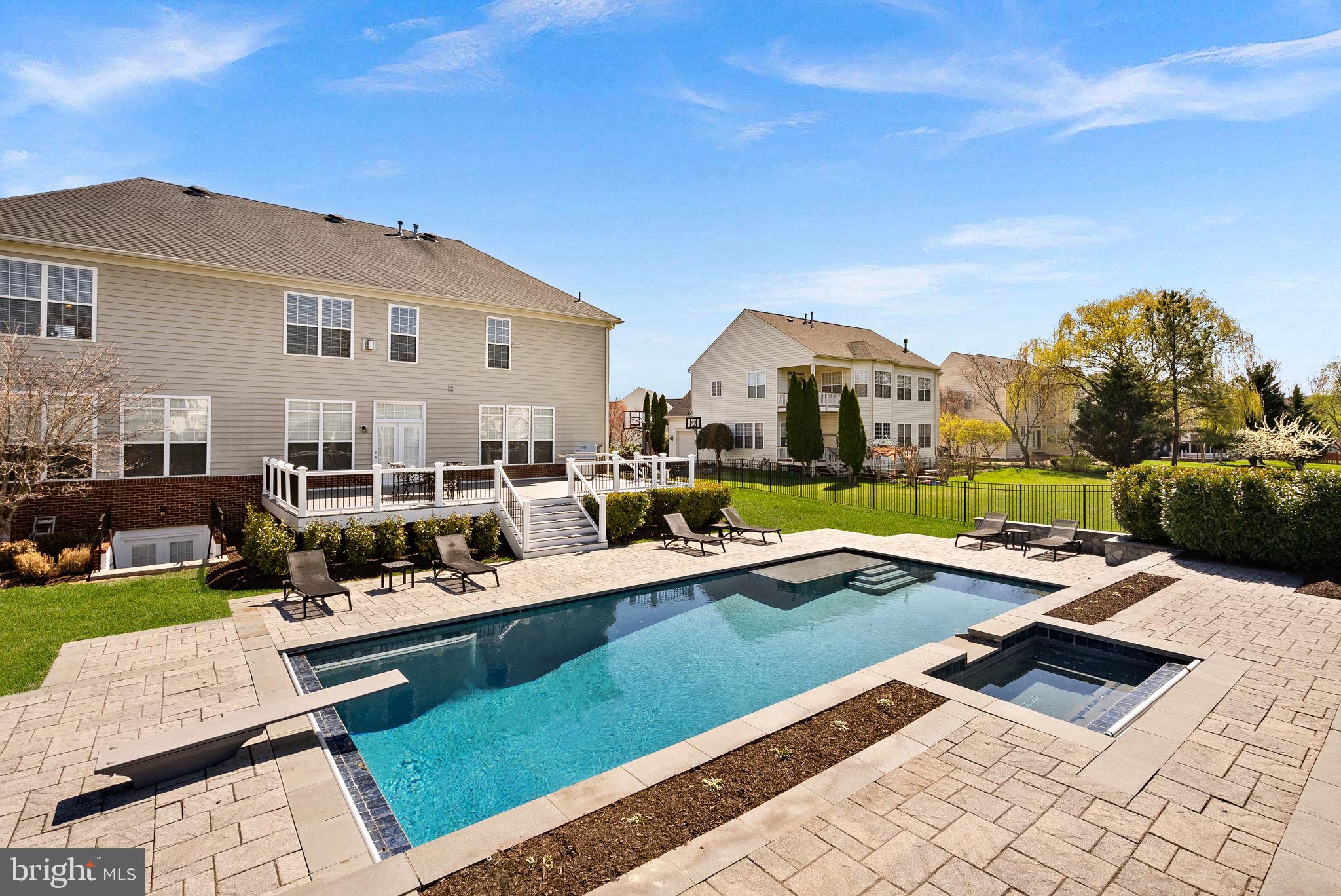 BELLE TERRA - Residential