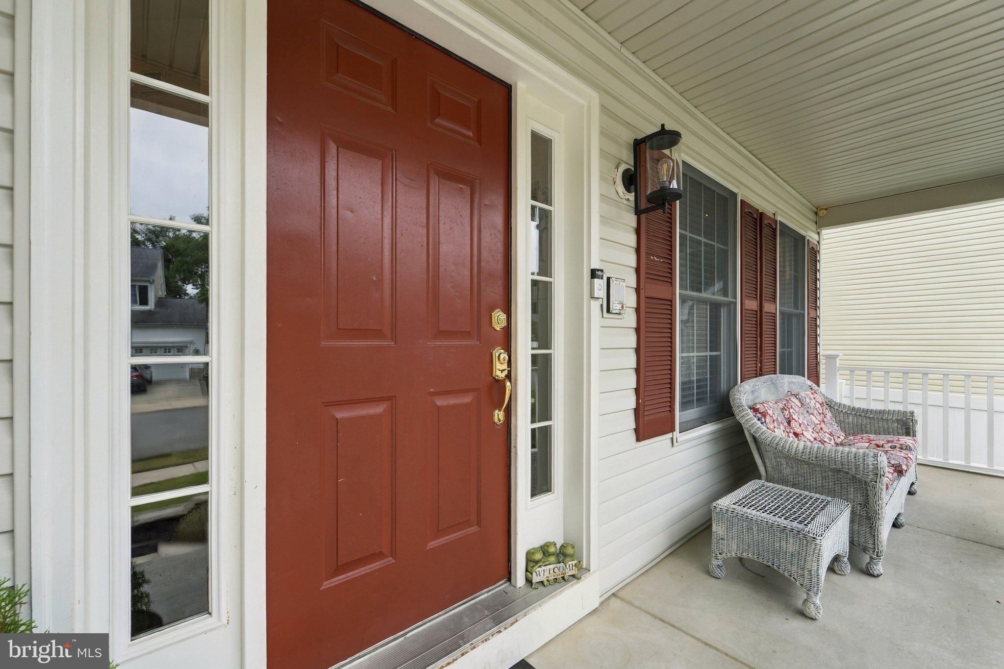 33 E DELANCY COURT