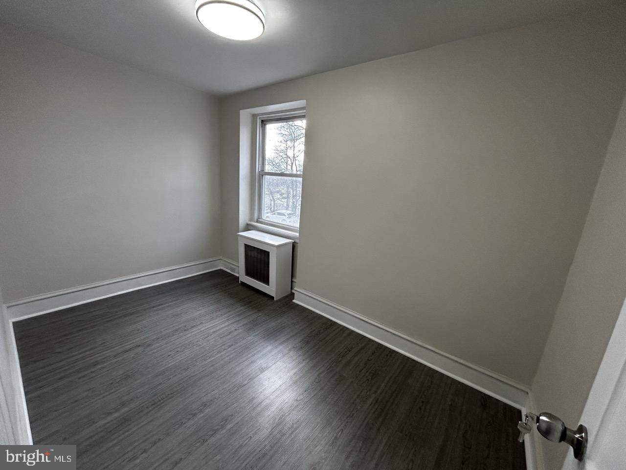 PHILADELPHIA (NORTHEAST) - Residential