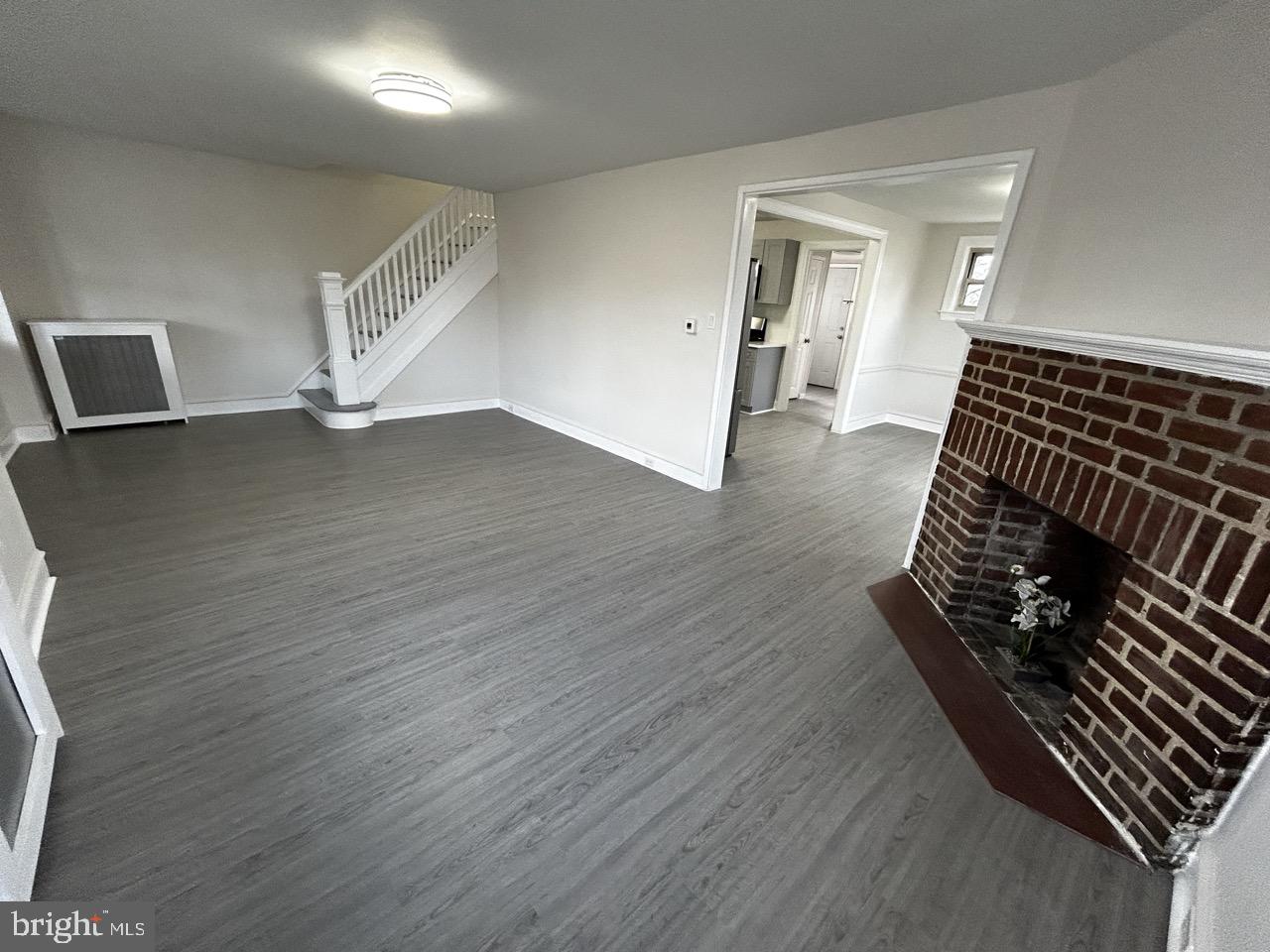 PHILADELPHIA (NORTHEAST) - Residential