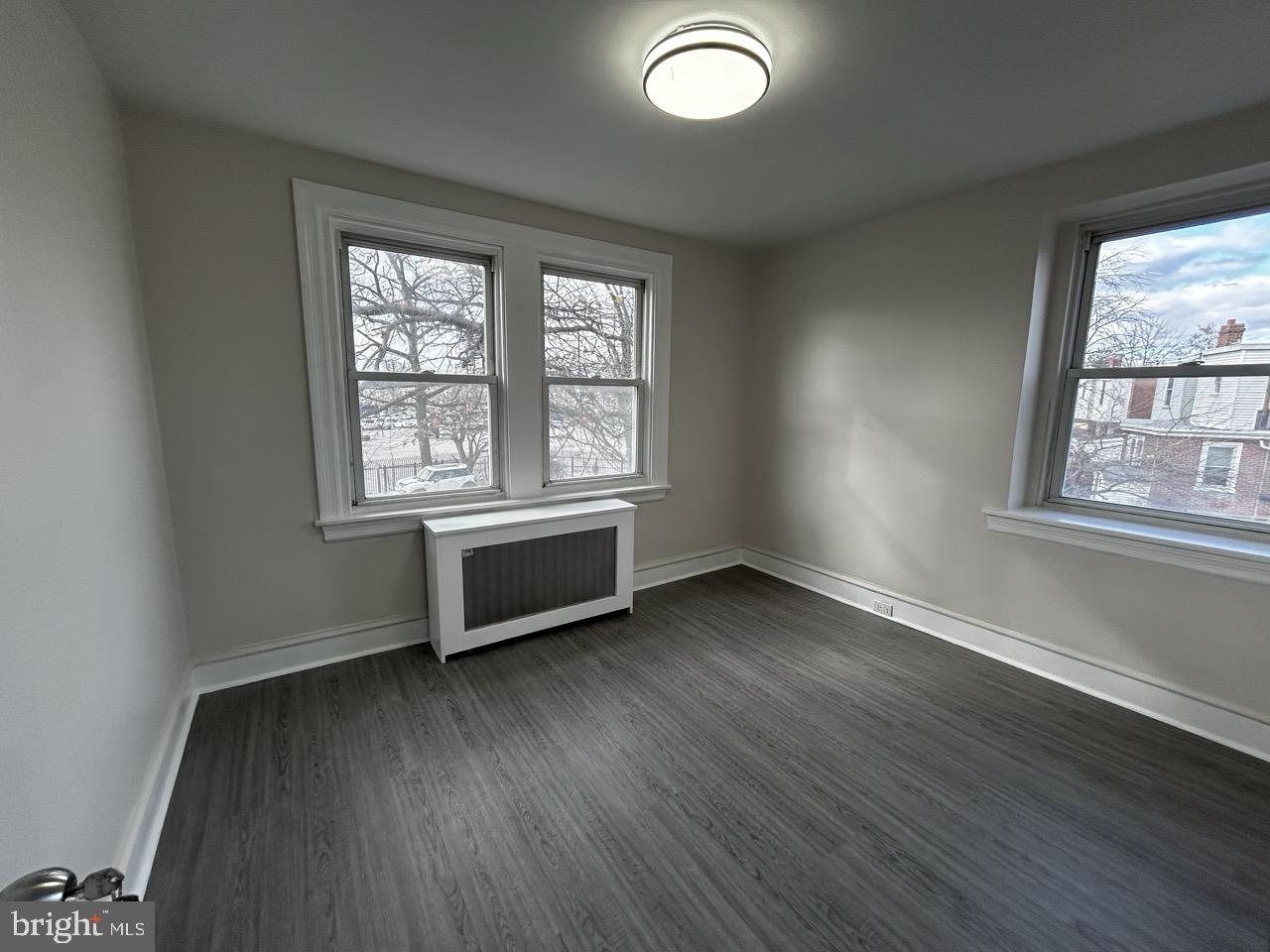 PHILADELPHIA (NORTHEAST) - Residential