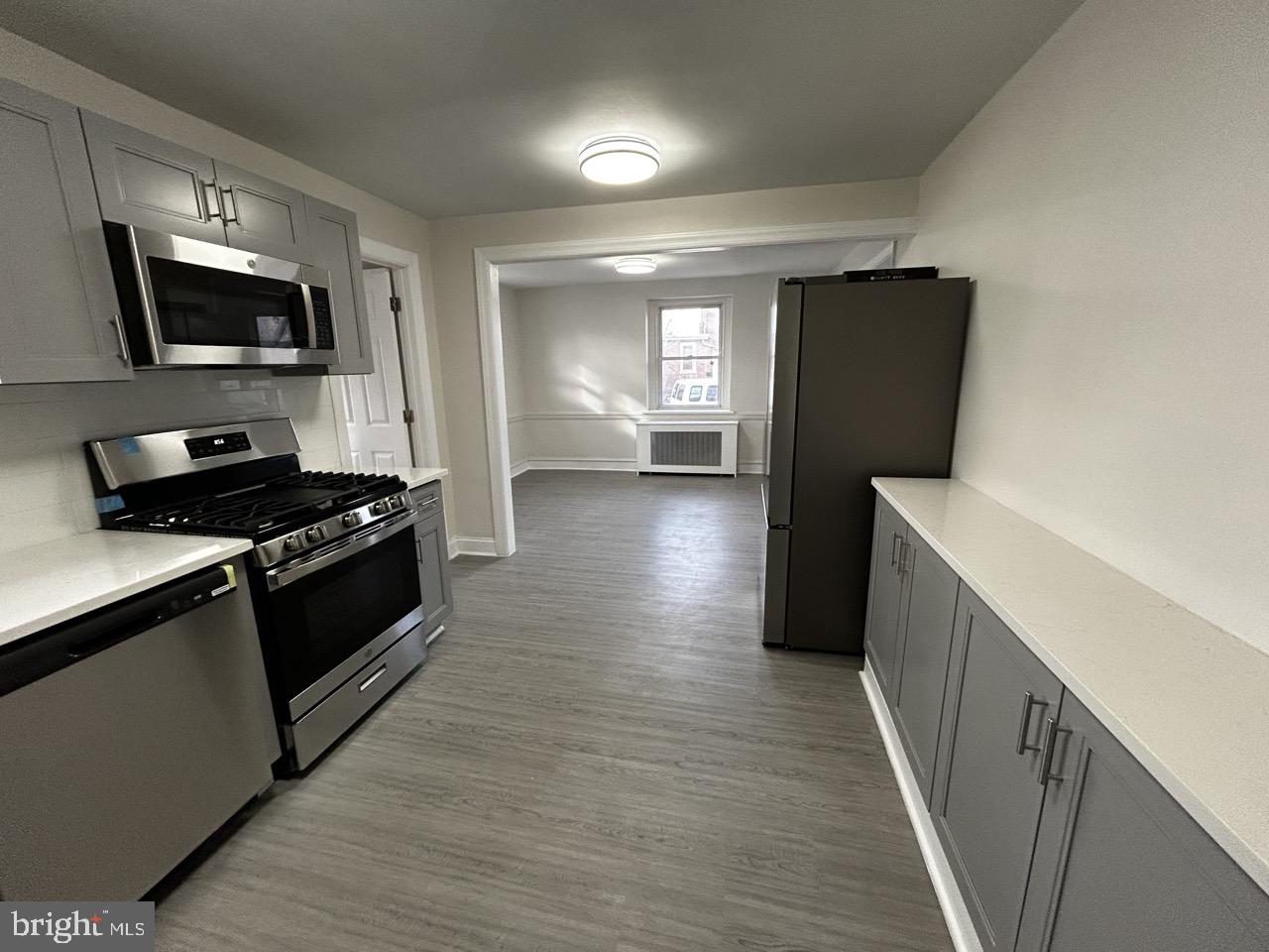 PHILADELPHIA (NORTHEAST) - Residential