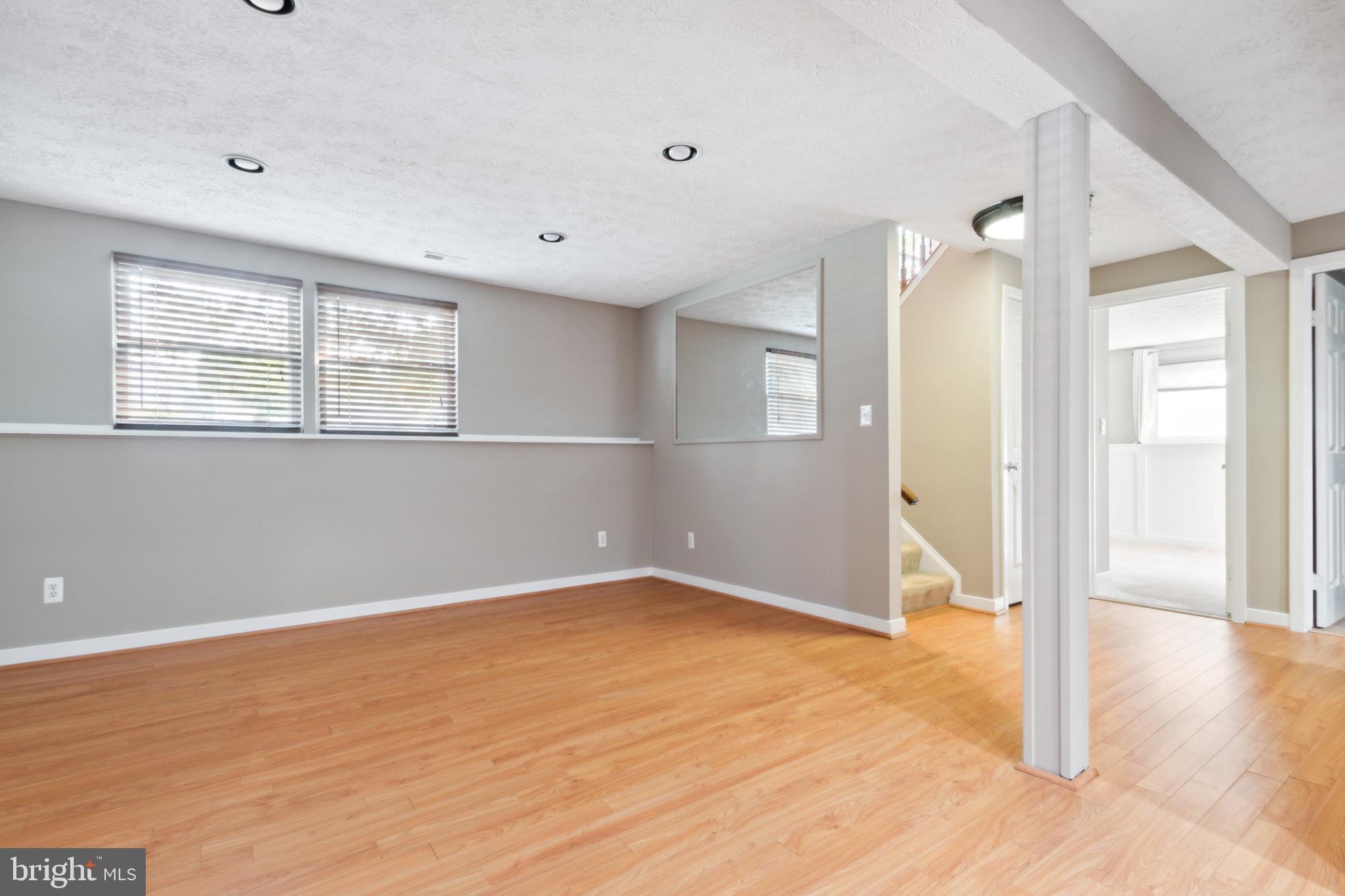 SEVERN WOODS - Residential