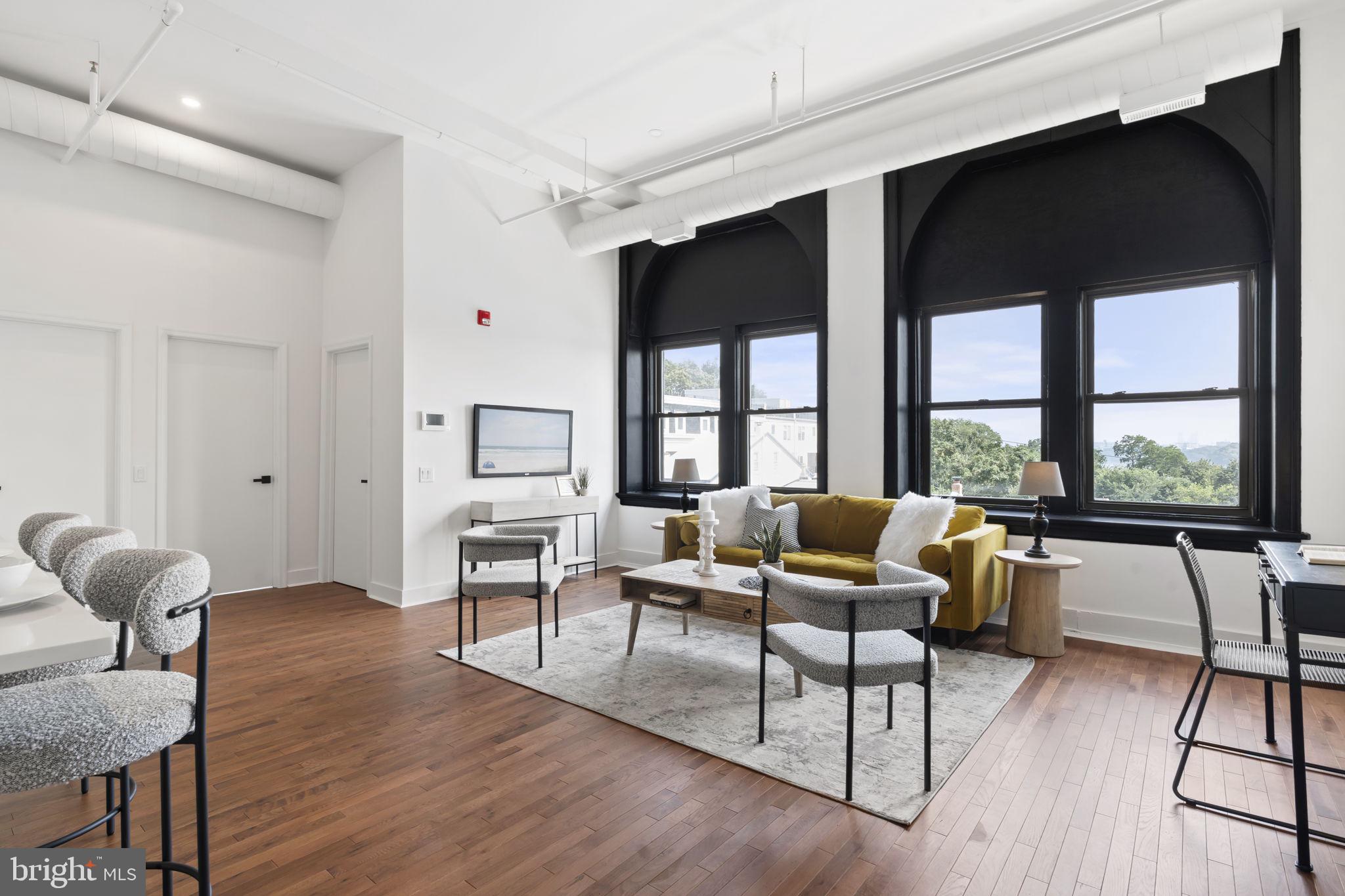 MANAYUNK - Residential Lease