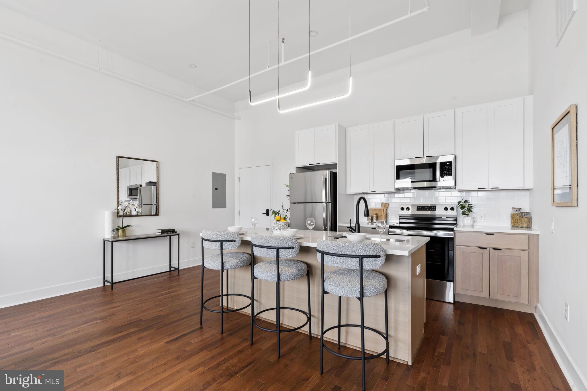 MANAYUNK - Residential Lease