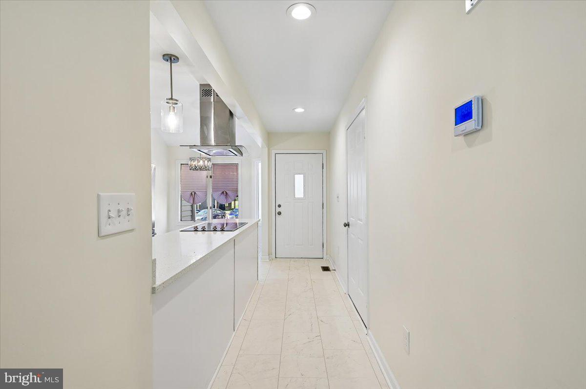 5097 COLUMBIA ROAD 16 18