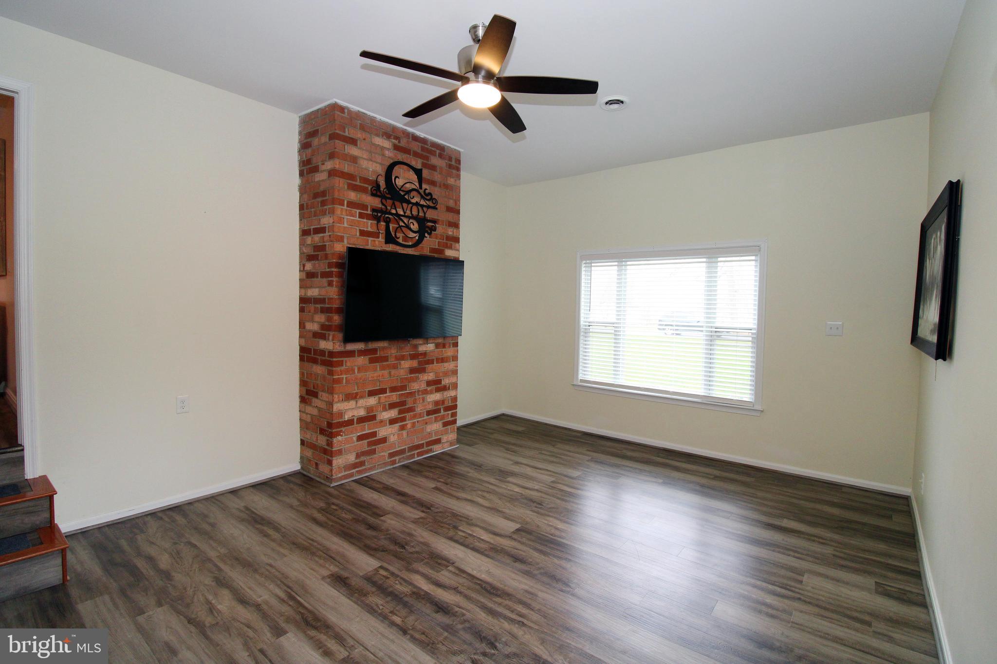 SPRING HILL ACRES SUB - Residential