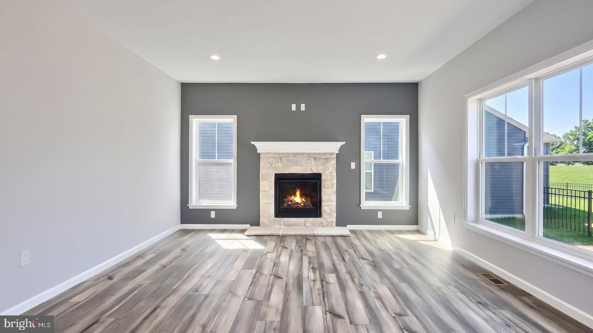 WRIGHT'S LANDING - Residential