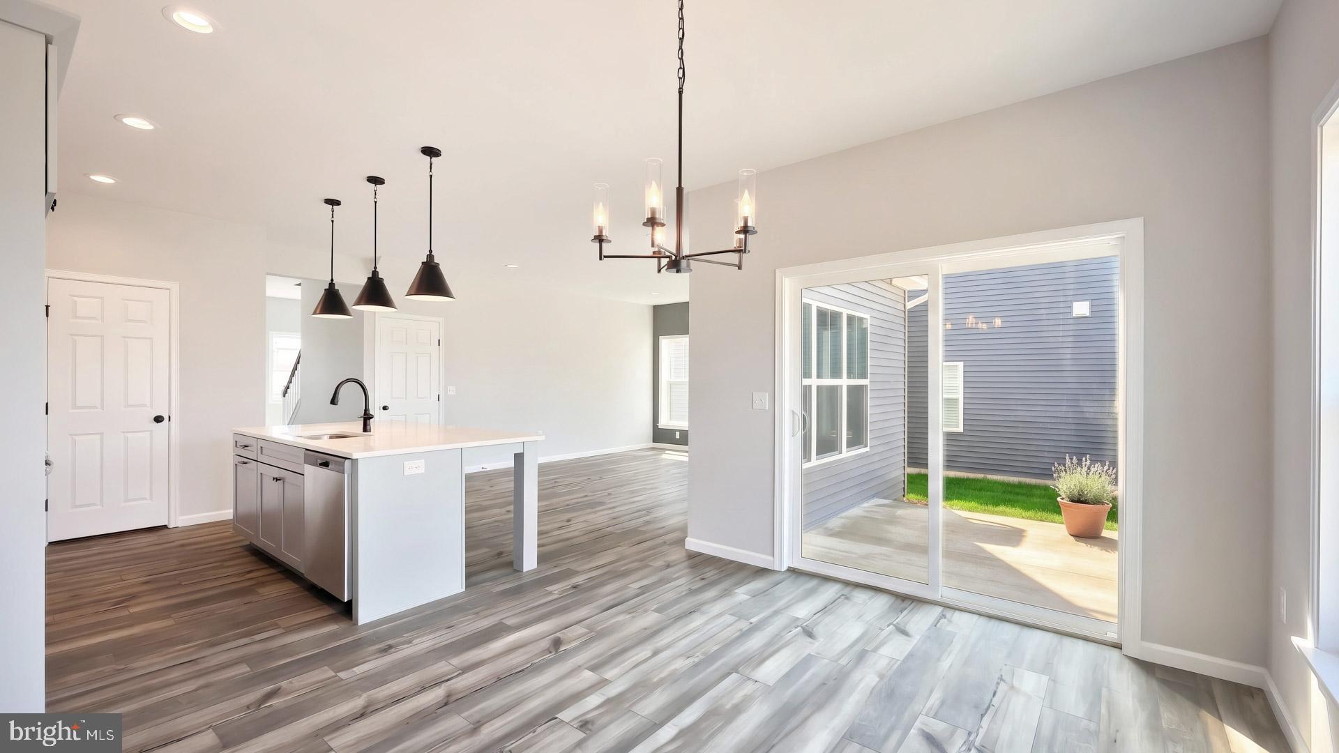 WRIGHT'S LANDING - Residential