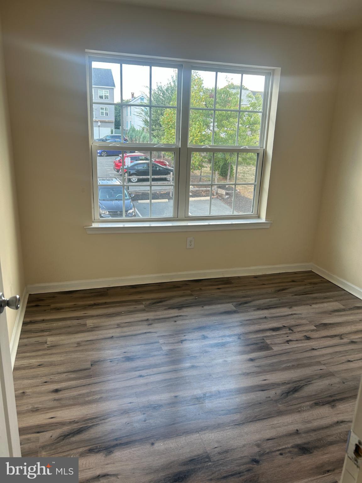 HANOVER SQUARE - Residential Lease