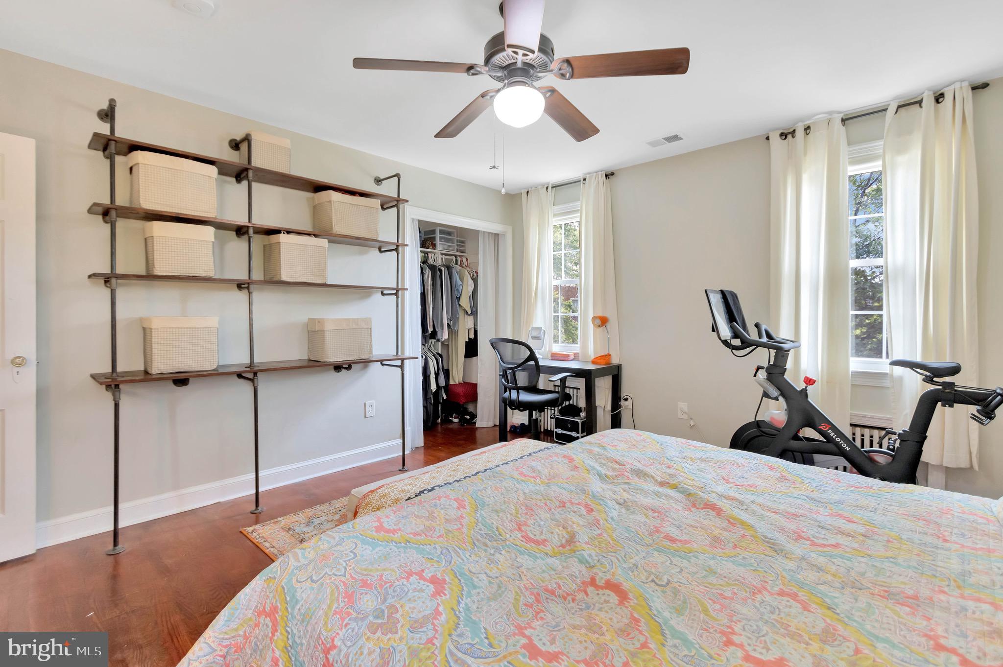 GLEBE MANOR - Residential Lease