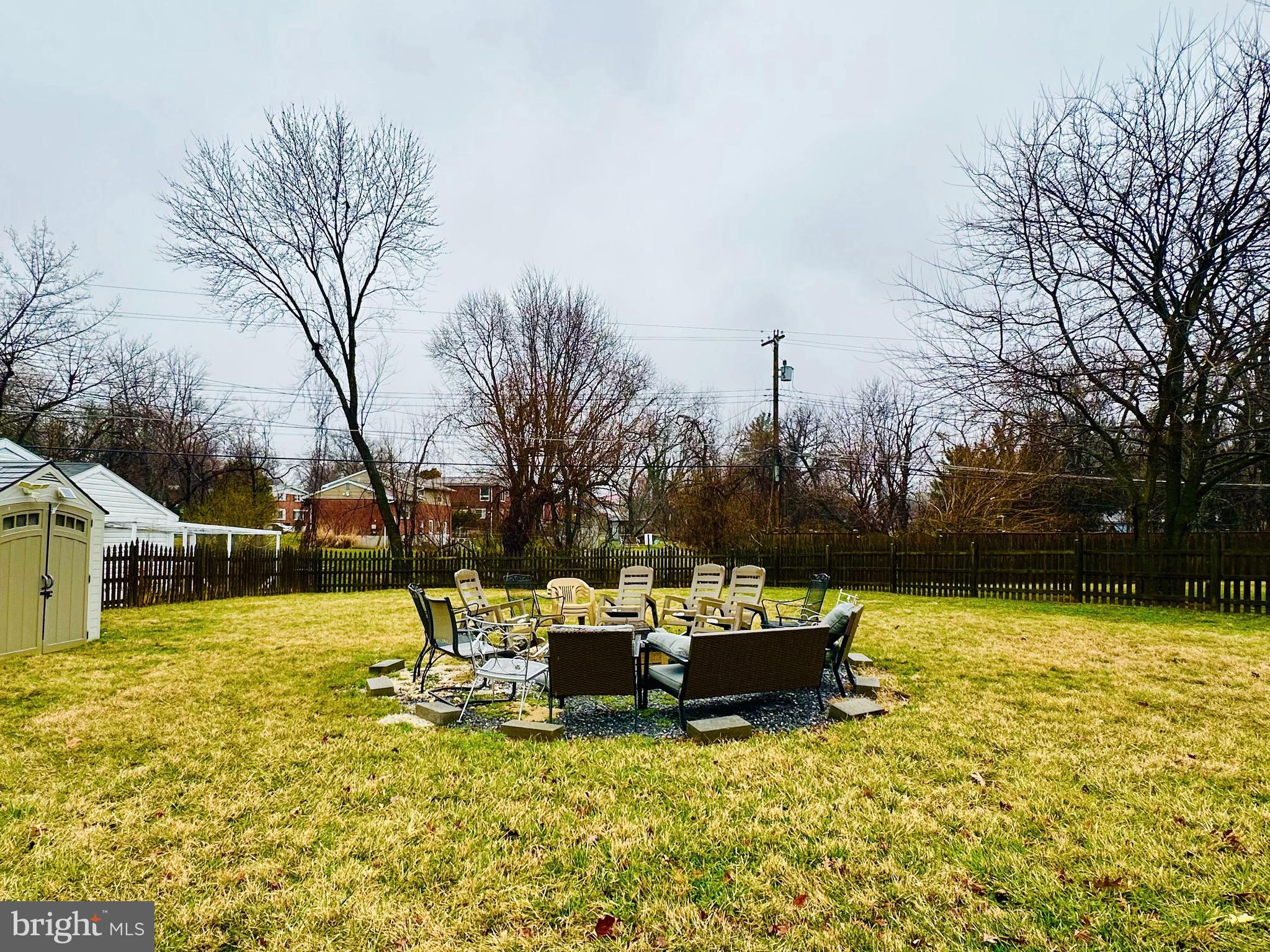 CAMPFIELD GARDENS - Residential