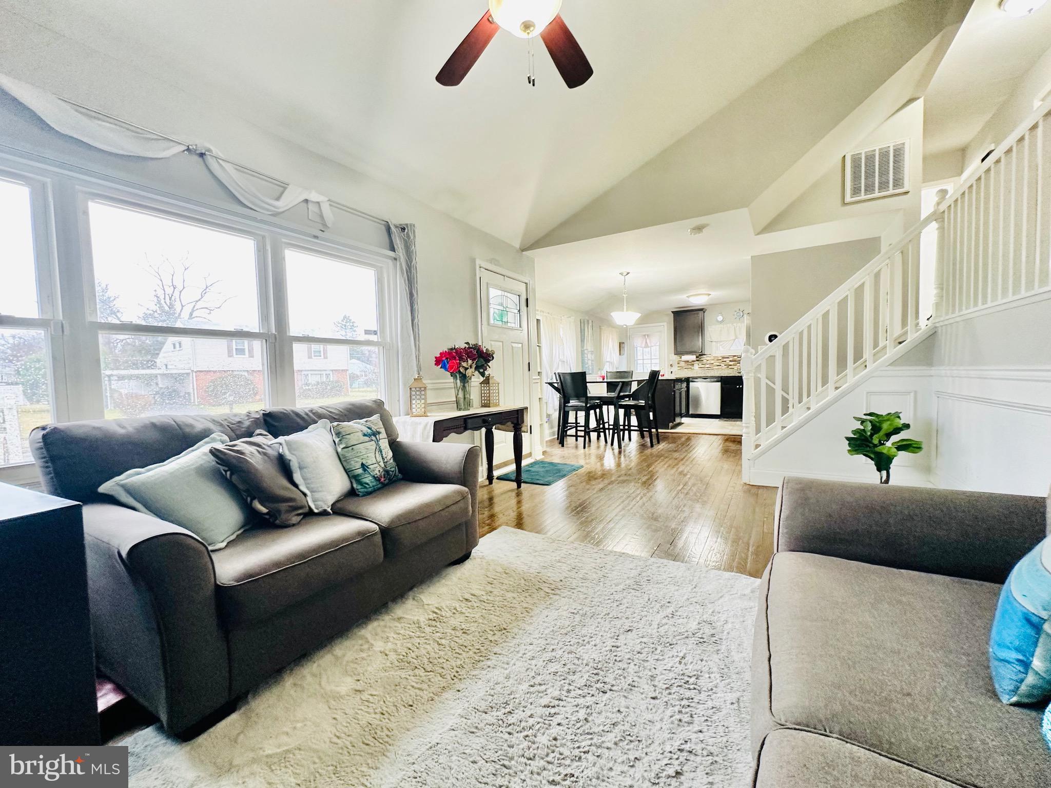 CAMPFIELD GARDENS - Residential