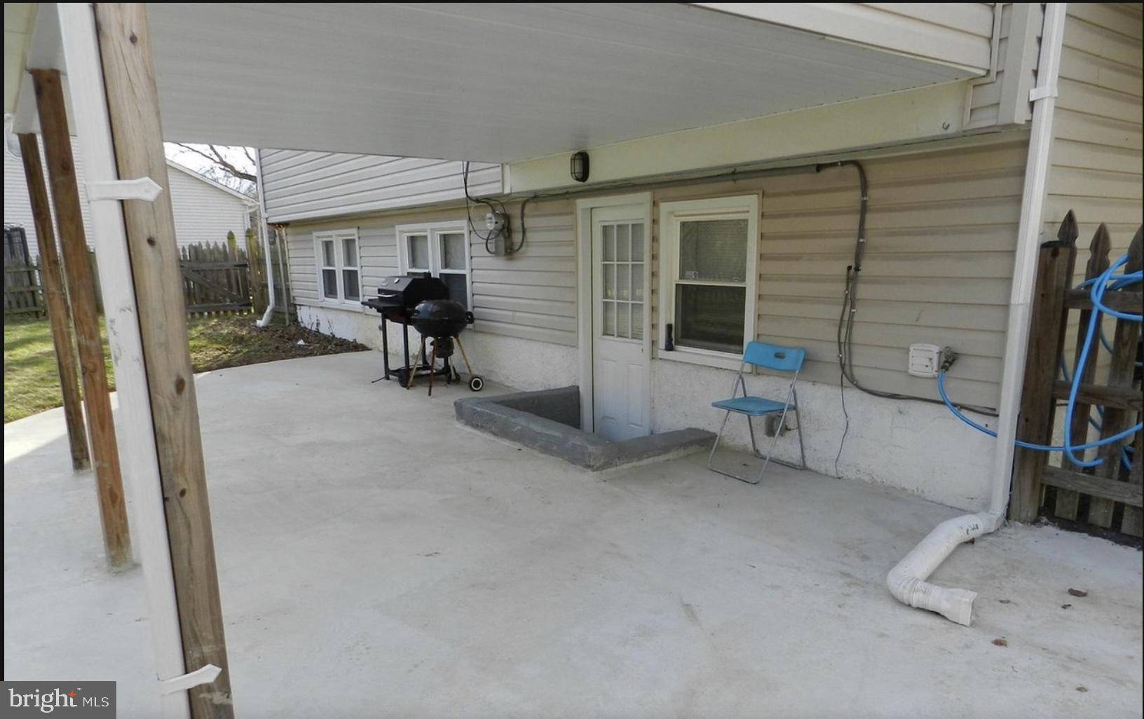 3911 SOUTHERN CROSS DRIVE